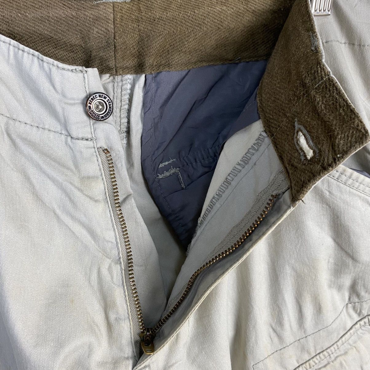 Other DL Xebec White Cargo Multipocket Pants #C1265 Size US 33 - 14 Thumbnail