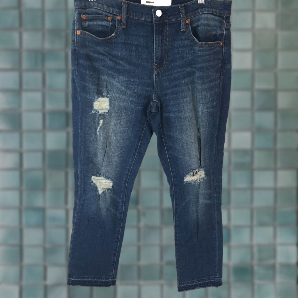 Gap VINTAGE Gap 1969 Womens Girlfriend Jeans Denim Distressed Blue 29 Regular 32W 26L Womens (Mens? No) Girls? Gender: Women. Size 29" - 1 Thumbnail