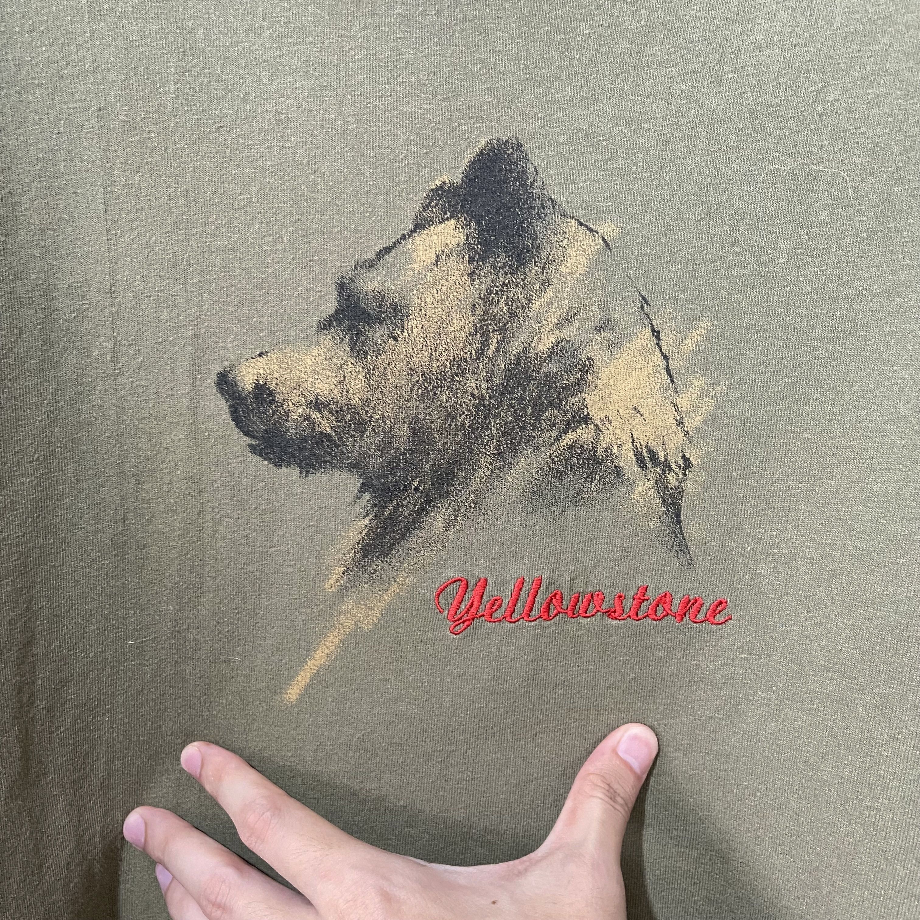 Vintage Vintage 90s Yellowstone Bear T-Shirt Size US L / EU 52-54 / 3 - 2 Thumbnail