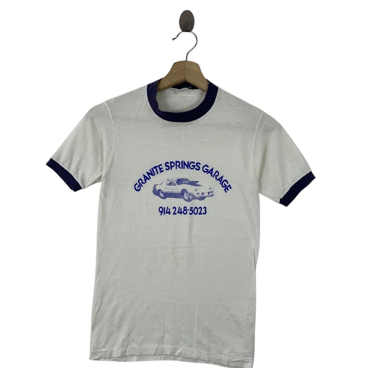 Garage Vintage 70’ GRANITE SPRINGS GARAGE Chevrolet Berreta Tee Size XXS / US 00 / IT 34 - 1 Thumbnail