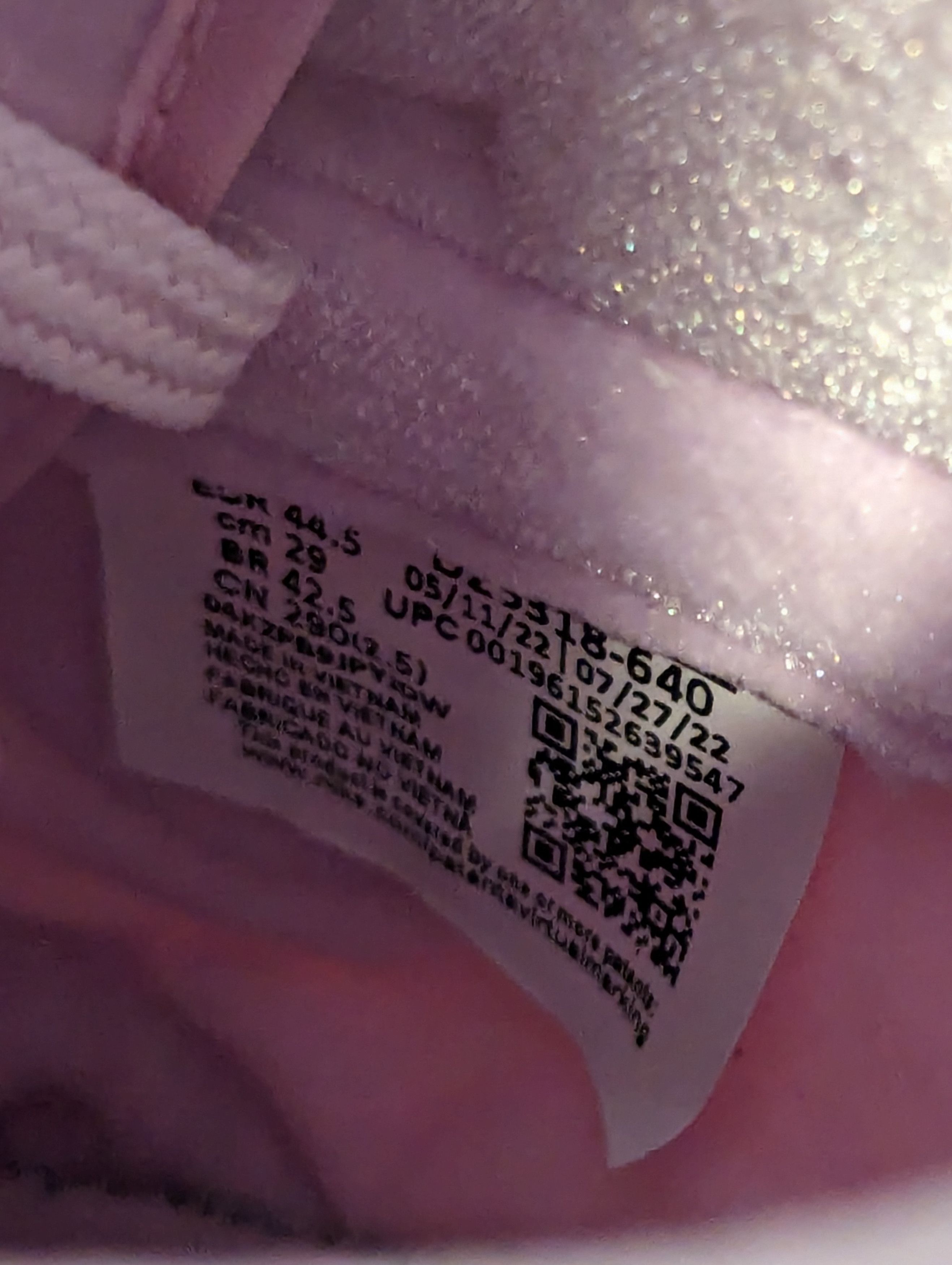 Nike Dunk Low “Teddy Bear” W/12 M/10.5 Size US 10.5 / EU 43-44 - 12 Thumbnail