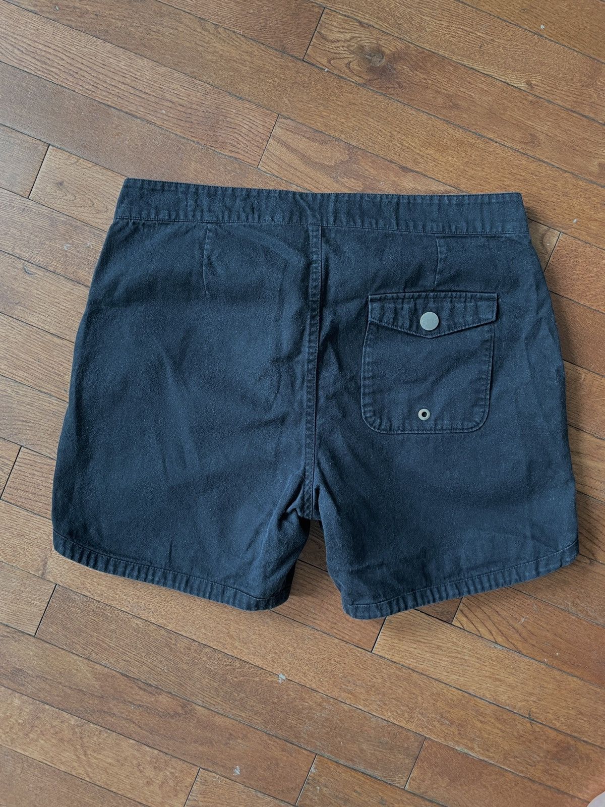 Outerknown Vintage style black surf shorts Size US 29 - 2 Thumbnail