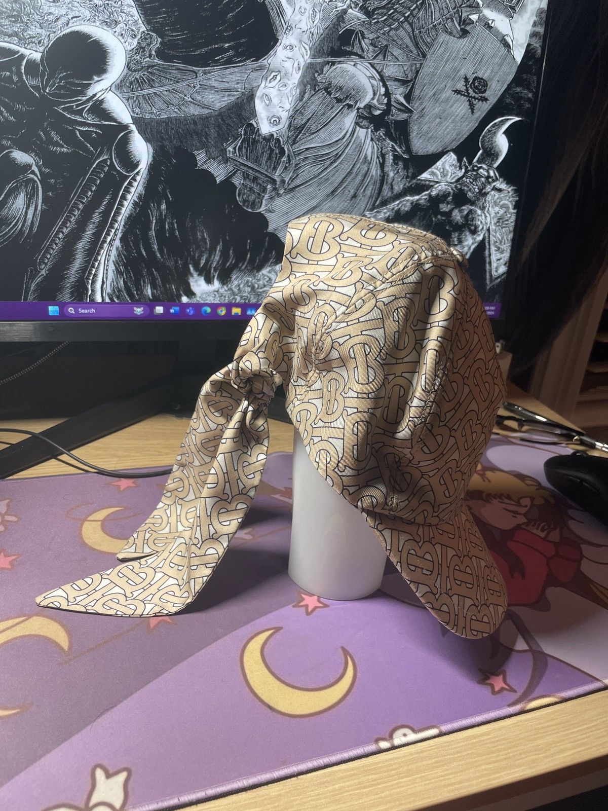 Burberry Burberry Monogram Silk Bandana hat Size ONE SIZE - 2 Thumbnail