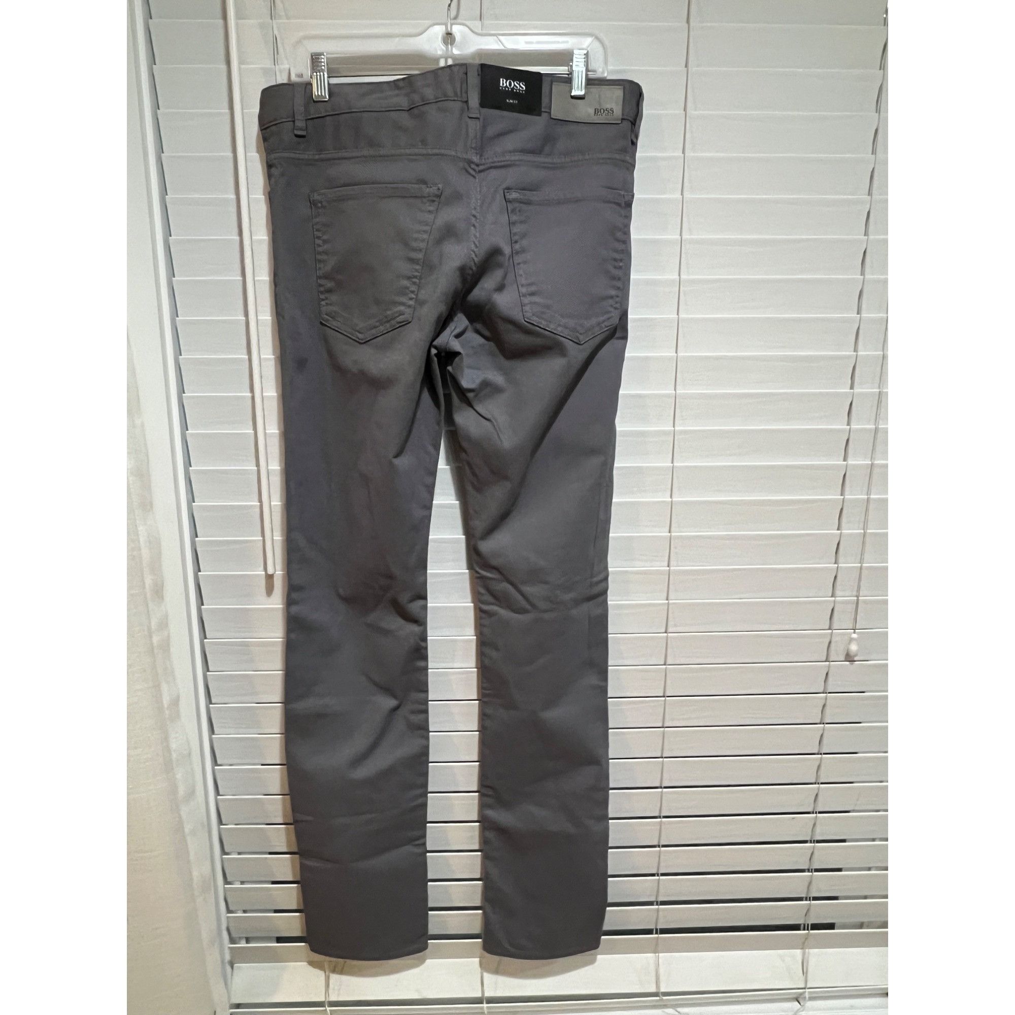 Hugo Boss Hugo Boss Men's Slim Fit Gray Pants NWT - Size 32x34 Size US 32 / EU 48 - 3 Thumbnail