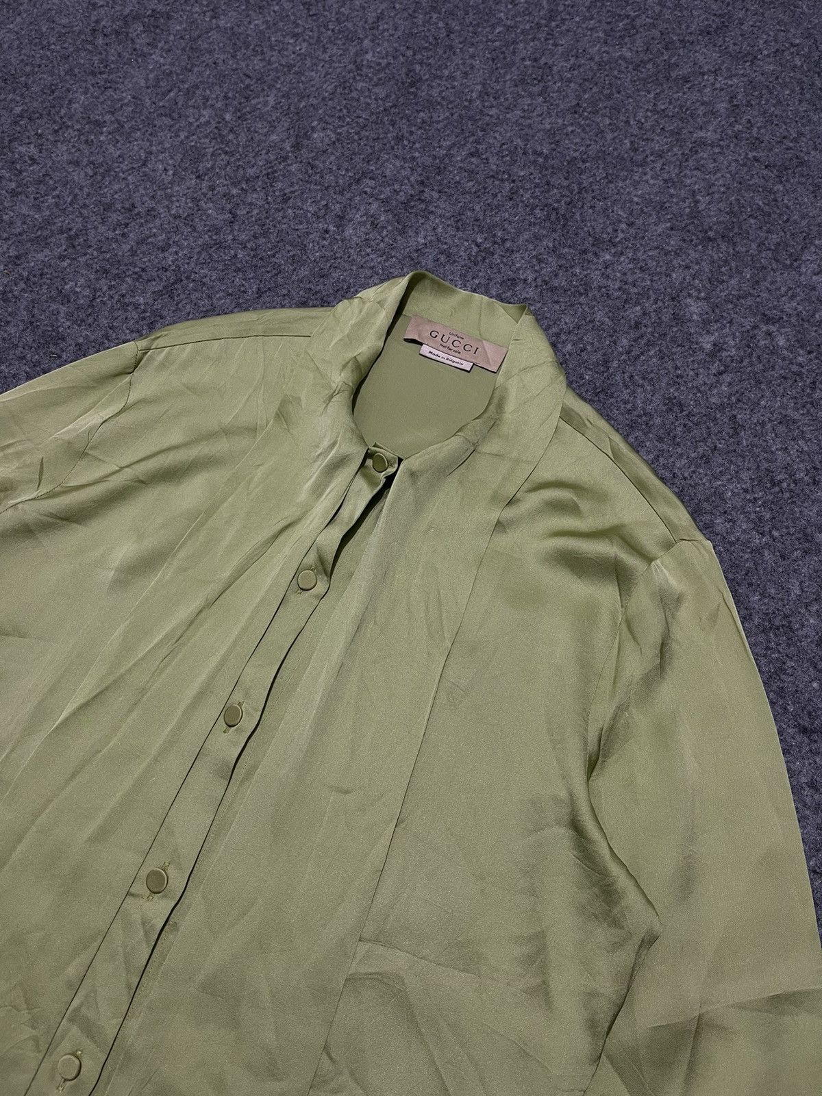 Gucci ❌❌SOLDOUT❌❌Gucci Employee Uniform Blouse Size XS / US 0-2 / IT 36-38 - 5 Thumbnail