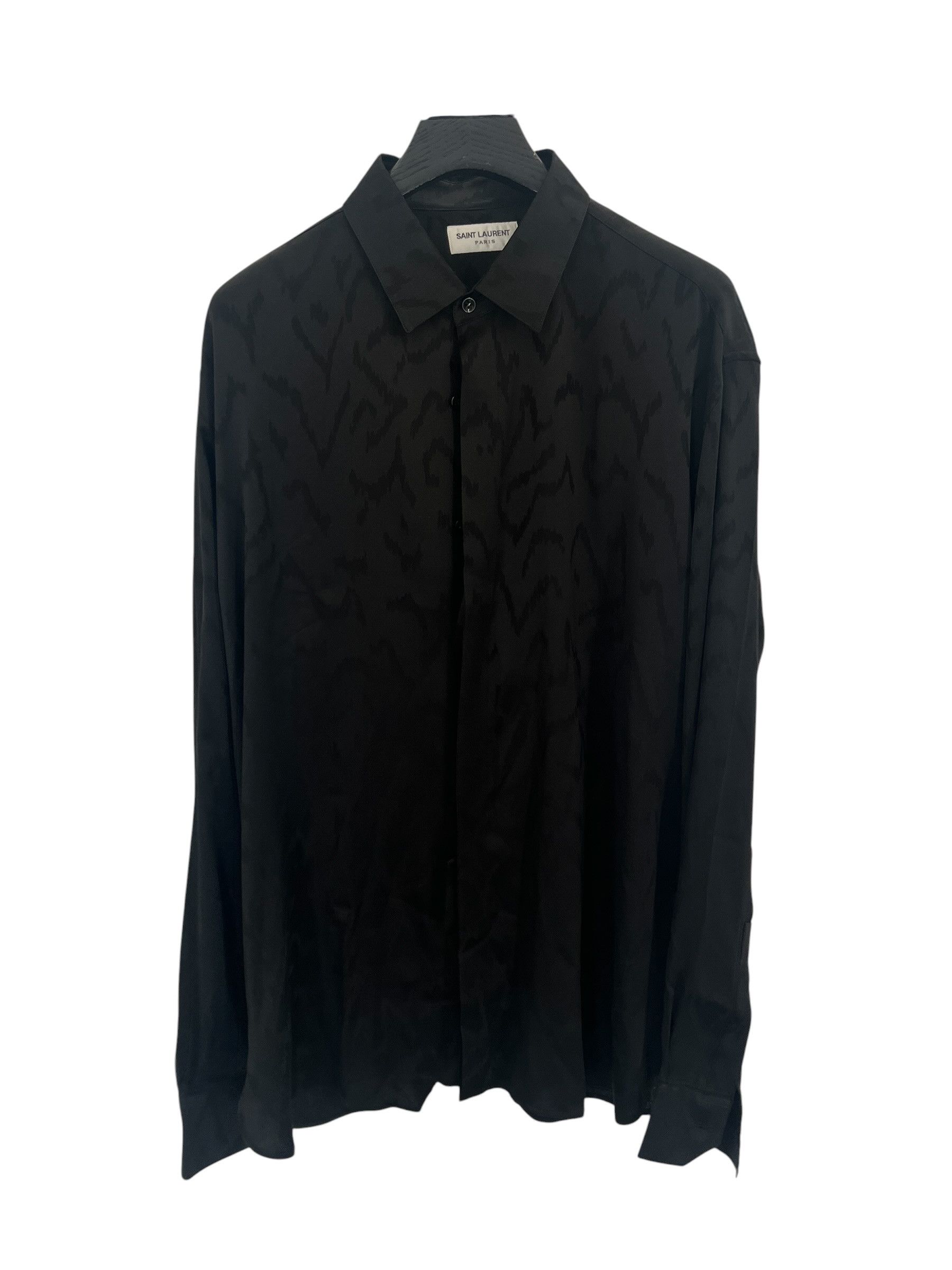 Saint Laurent Paris Saint Laurent matt and shiny silk shirt Size US L / EU 52-54 / 3 - 1 Thumbnail