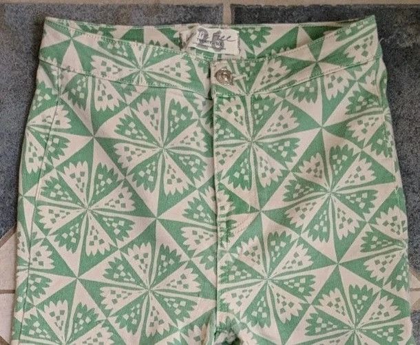 Free People Free People Pants Green Youthquake Crop Flare High Rise Size 26" / US 2 / IT 38 - 2 Thumbnail