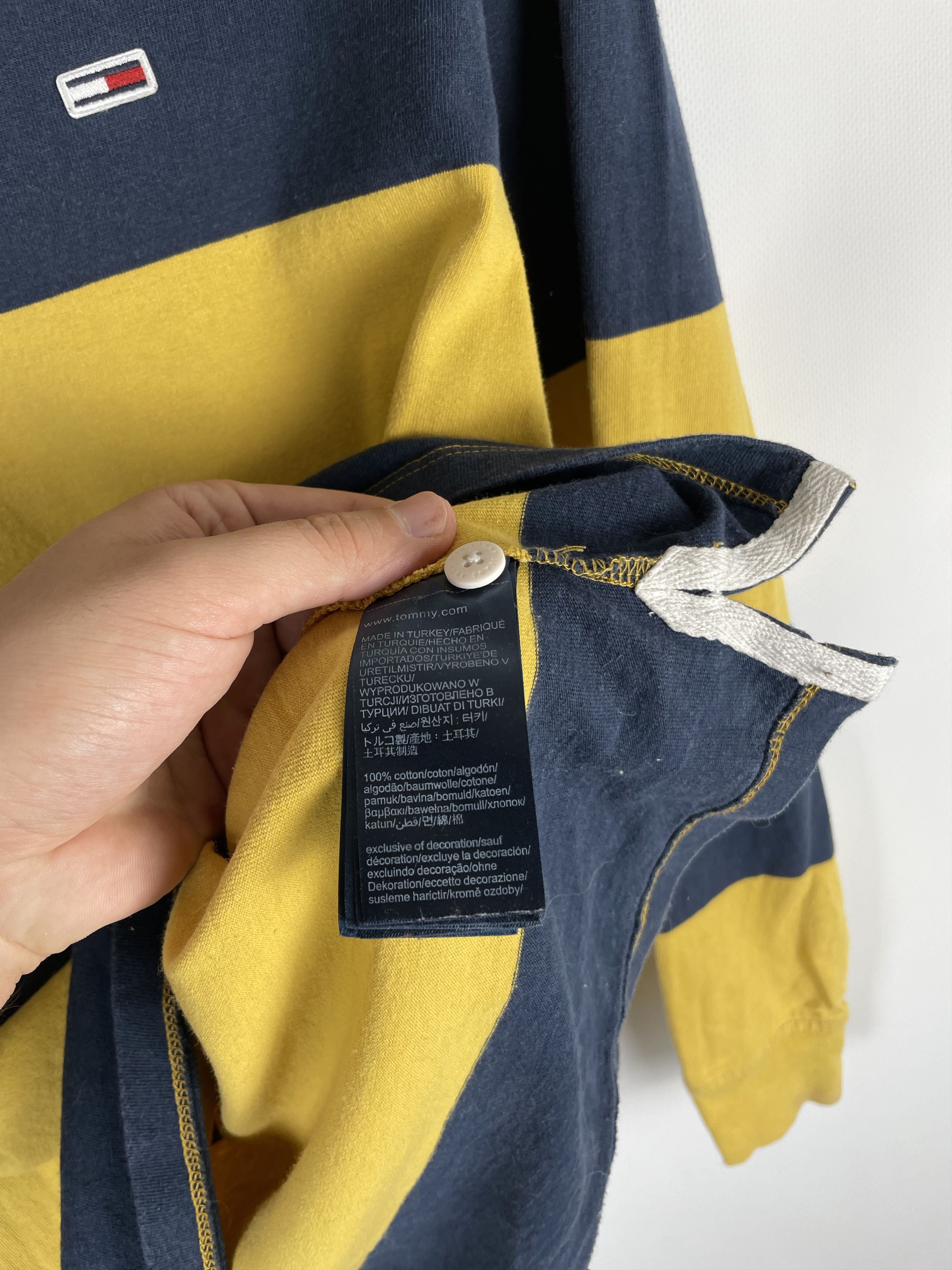 Tommy Hilfiger × Vintage Vintage Tommy Hilfiger Rugby Long Sleeve 90s Size US S / EU 44-46 / 1 - 7 Thumbnail