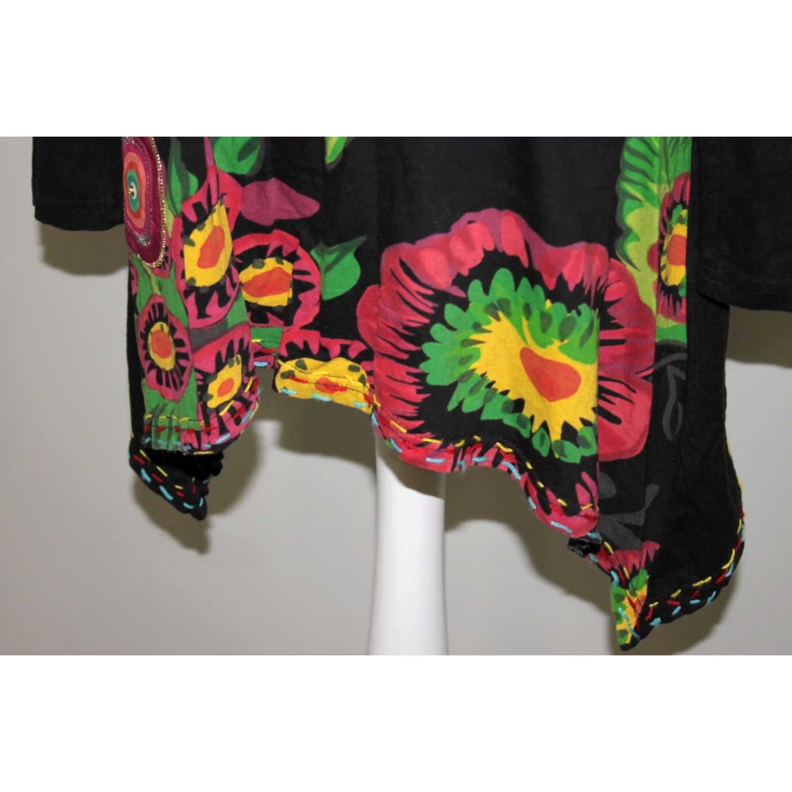 Desigual Desigual Womens Tunic Shirt XL Multicoloured Long Sleeve, Shirt, Womens XL Desigual Tunic Shirt, Multicoloured Women’s XL Tunic Shirt Size XL / US 12-14 / IT 48-50 - 2 Thumbnail