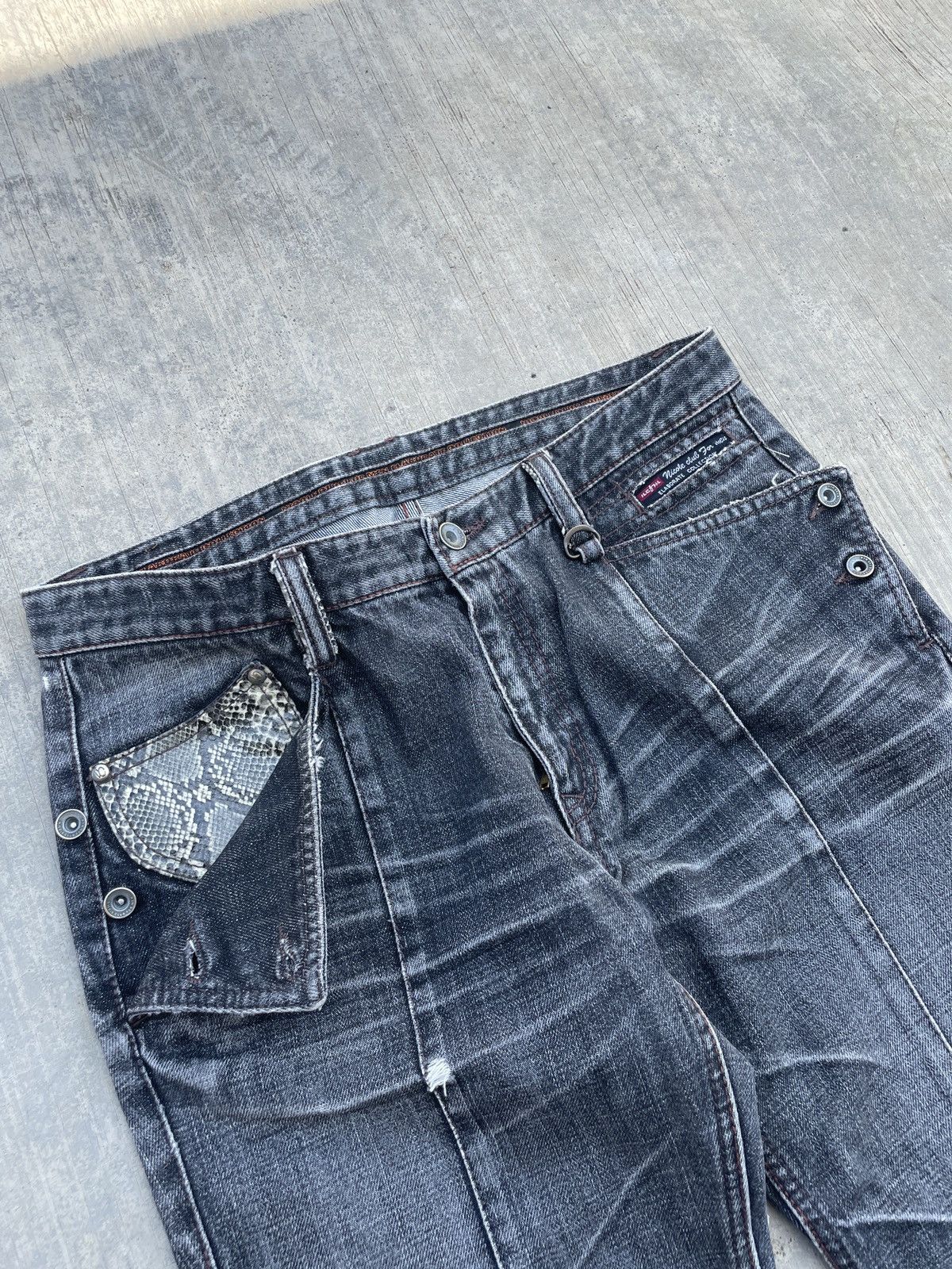 Obelisk 💥RARE💥2000s NICOLE CLUB FOR MEN PYTHON FLARE ARCHIVE PUNK Size US 31 - 6 Thumbnail
