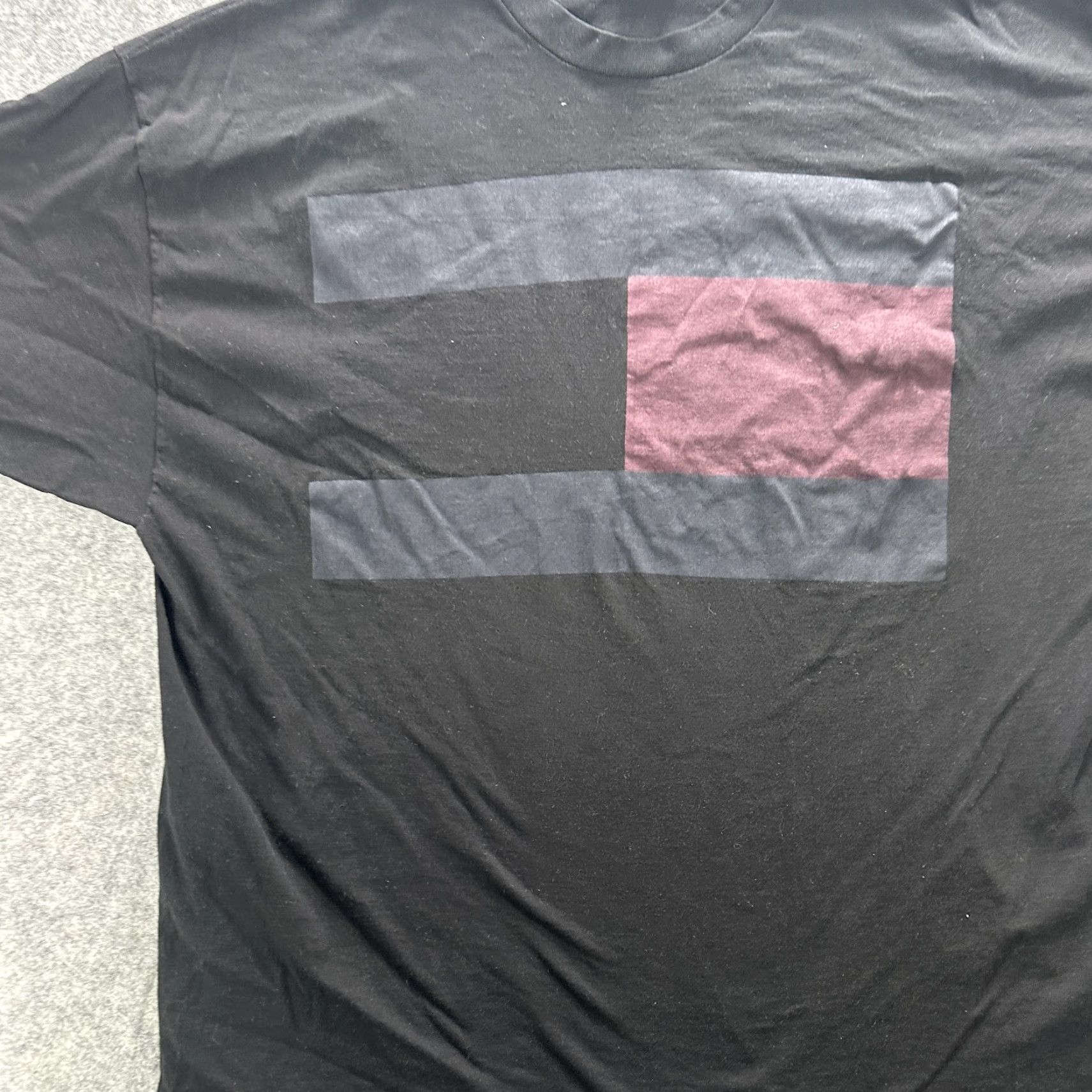 Tommy Hilfiger VINTAGE Tommy Hilfiger T-Shirt Men XL Black Logo Graphic 90s Made in USA Size US XL / EU 56 / 4 - 4 Thumbnail