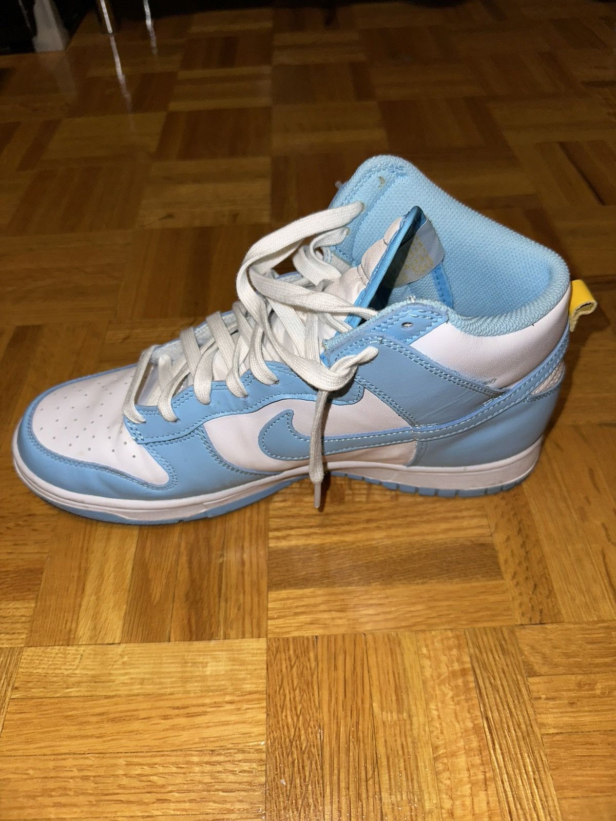 Nike Nike Jordan 1 North Carolina High Top Size US 10 / EU 43 - 5 Thumbnail