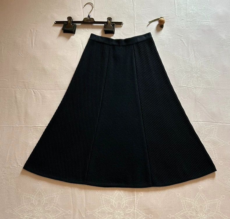 Loro Piana LORO PIANA Midi Skirts Size 26" / US 2 / IT 38 - 2 Thumbnail