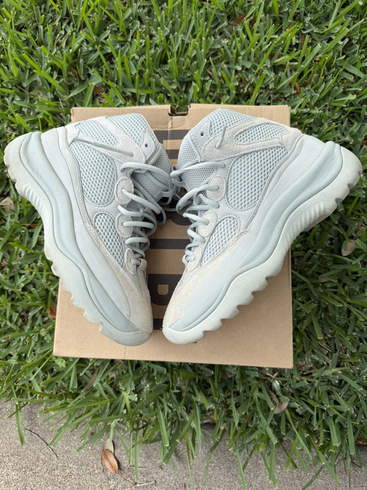 Yeezy Adidas yeezy desert boost Size US 9.5 / EU 42-43 - 1 Thumbnail