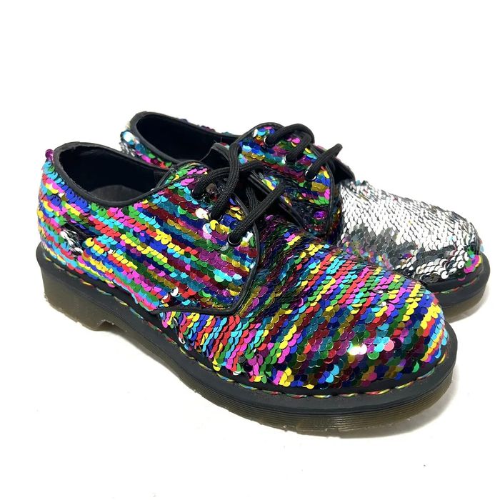 quad rainbow dr martens