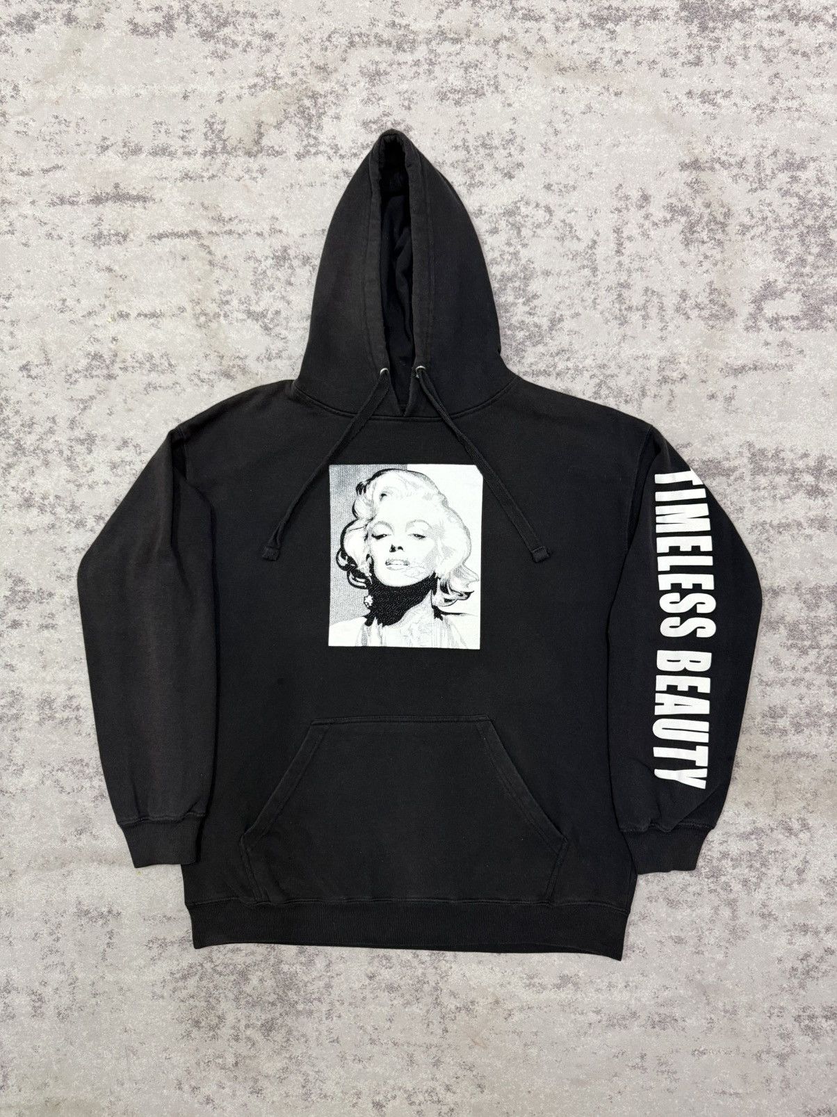 Japanese Brand Mariyln Monroe Graphic Hoodie Timeless Beauty Pullover Sweat Size US XL / EU 56 / 4 - 3 Thumbnail