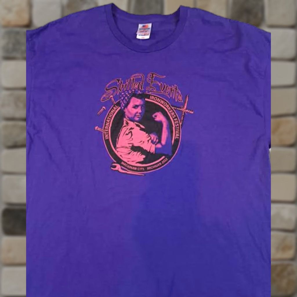 Vintage VINTAGE International Ironworkers Festival 2022 Mackinaw City T-Shirt 2XL USA Made Bayside Men Purple USA 29in 24in chest Double-check? Size US XXL / EU 58 / 5 - 1 Thumbnail