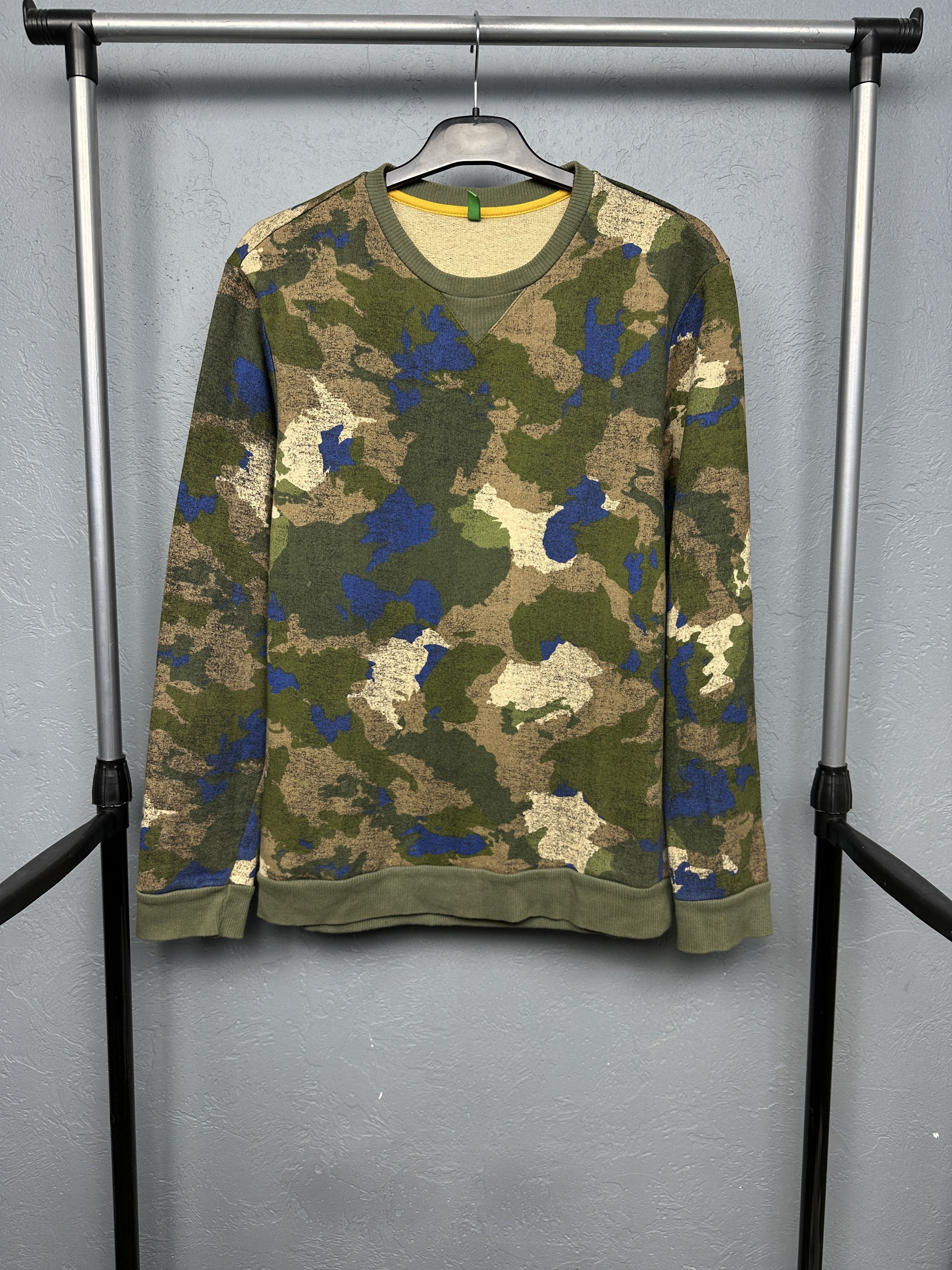 United Colors Of Benetton United Colors Of Benetton Mens Camo Sweatshirt Size US S / EU 44-46 / 1 - 1 Thumbnail