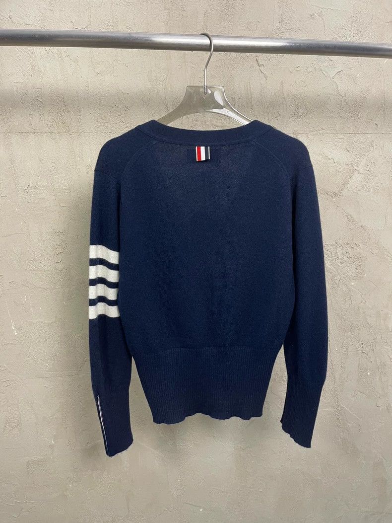 Thom Browne Thom Browne A Tibetan blue four-striped cashmere sweater Size M / US 6-8 / IT 42-44 - 2 Thumbnail