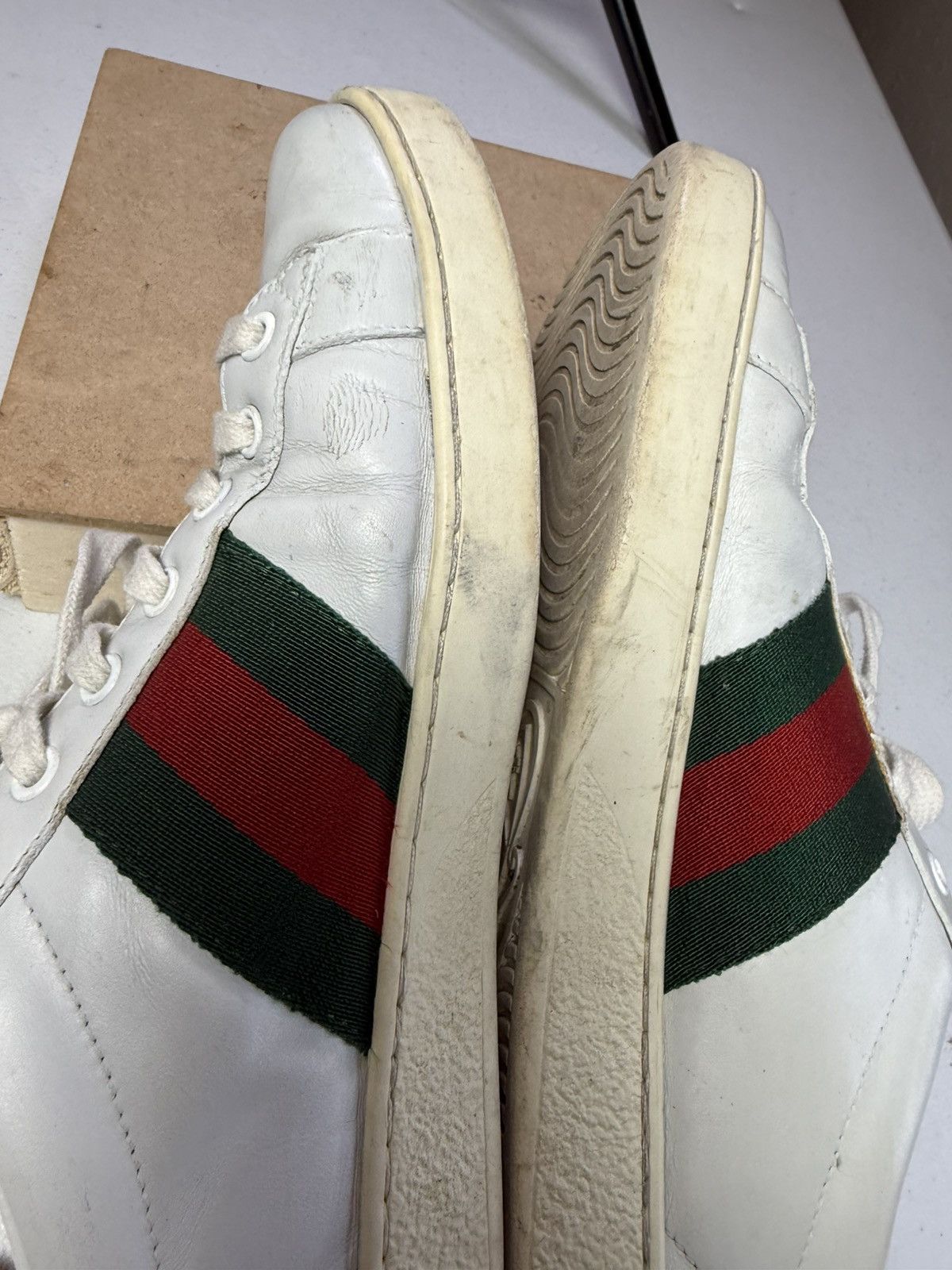 Gucci Mens Gucci Ace Embroidered Sneaker White Leather Snake Sz 8 Size US 8 / EU 41 - 11 Thumbnail