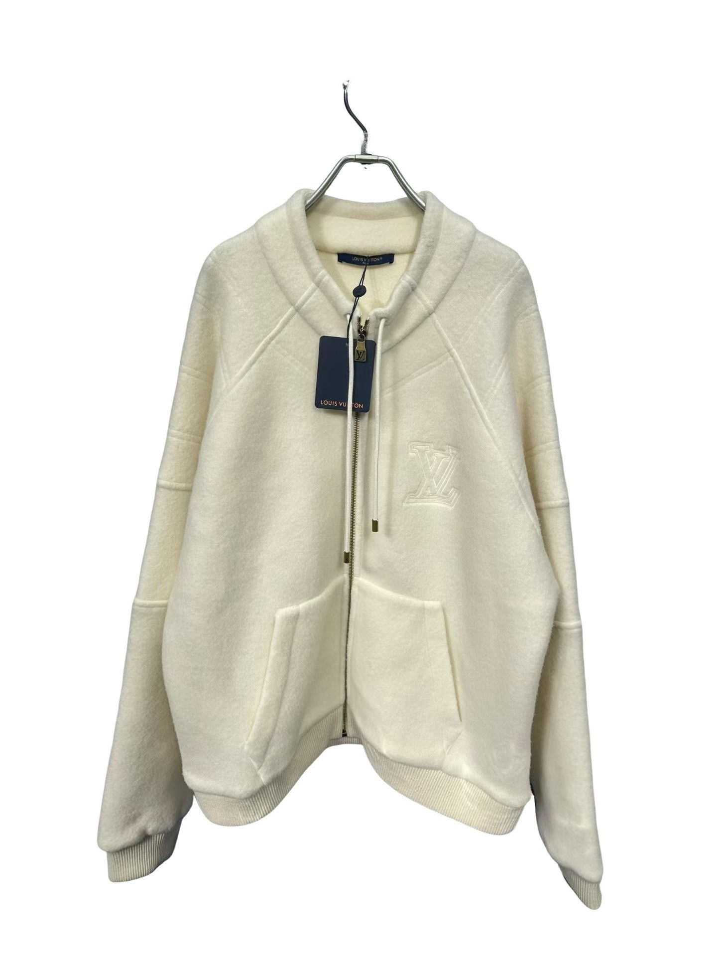Louis Vuitton Louis Vuitton Logo Embossed Fleece Jacket XXL Size US XXL / EU 58 / 5 - 1 Thumbnail