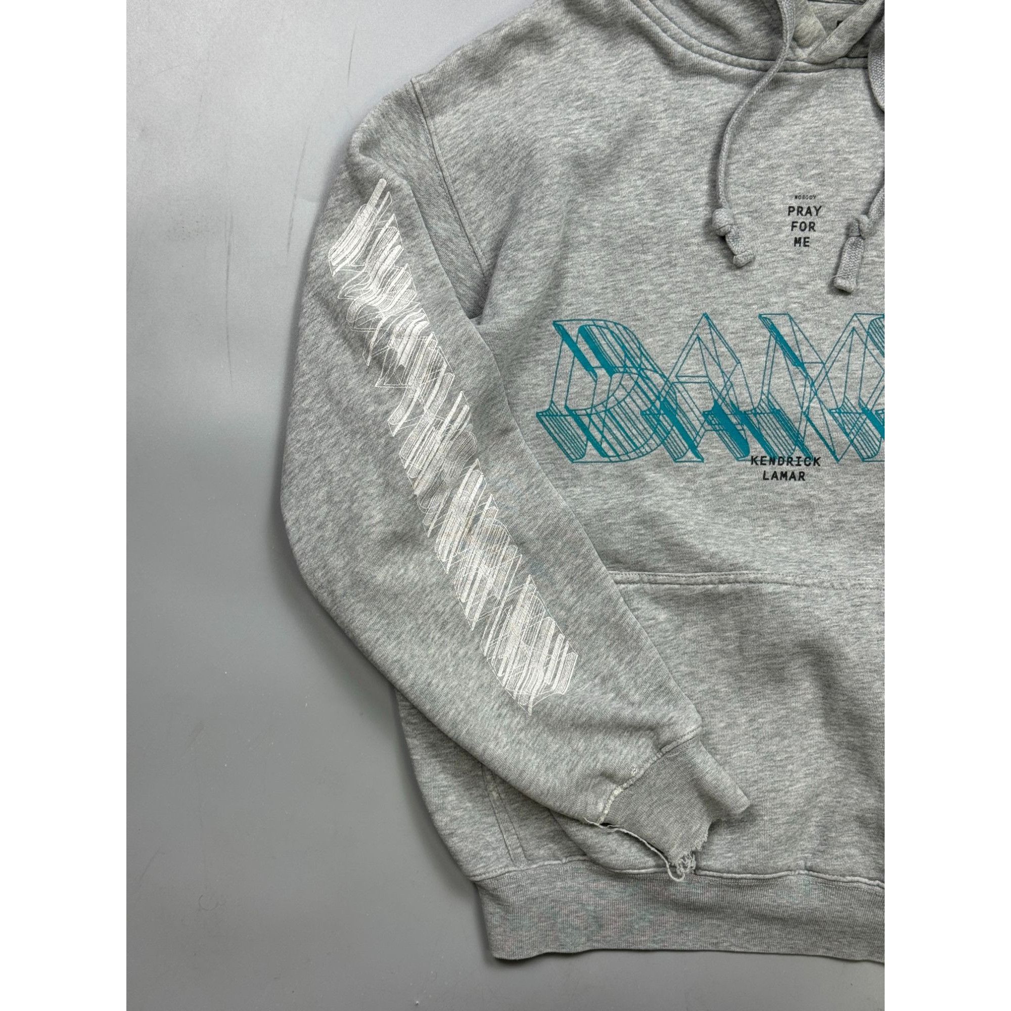 Kendrick Lamar RARE 2017 Kendrick Lamar TDE DAMN Grunge Distressed Hoodie Size US M / EU 48-50 / 2 - 3 Thumbnail