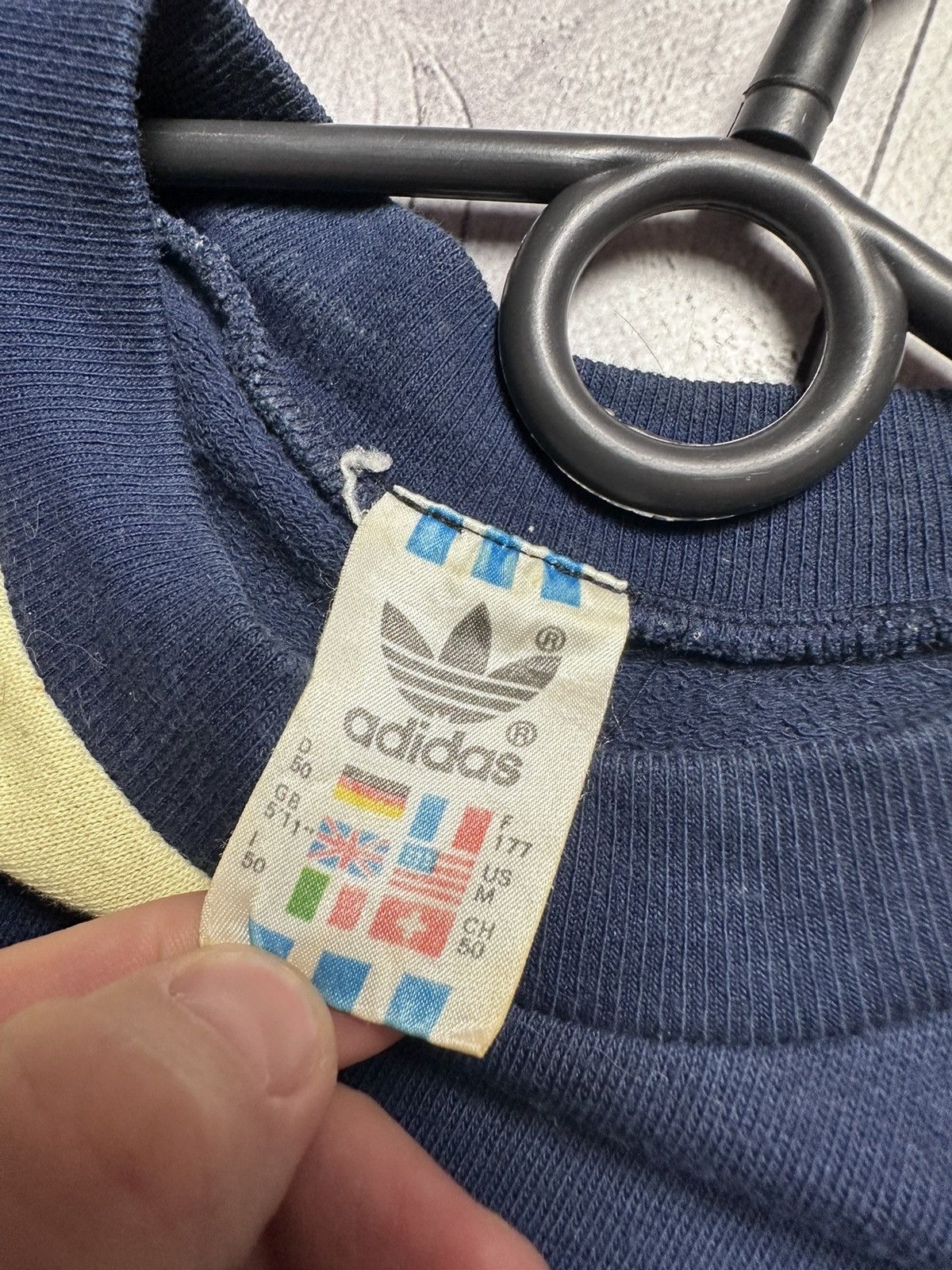 Vintage Vintage Adidas original track suit sweatpants rare size M Size US M / EU 48-50 / 2 - 10 Thumbnail