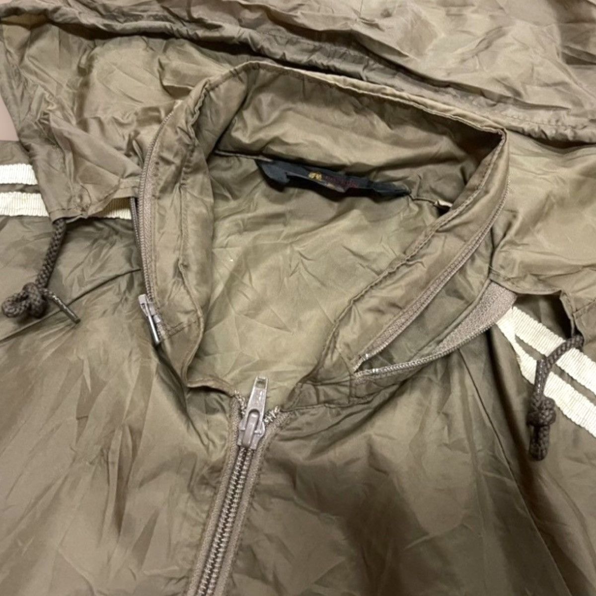 Bape Vintage 90’s Bape “APE GENERAL” Windbreaker Nylon Jacket Size US M / EU 48-50 / 2 - 10 Thumbnail
