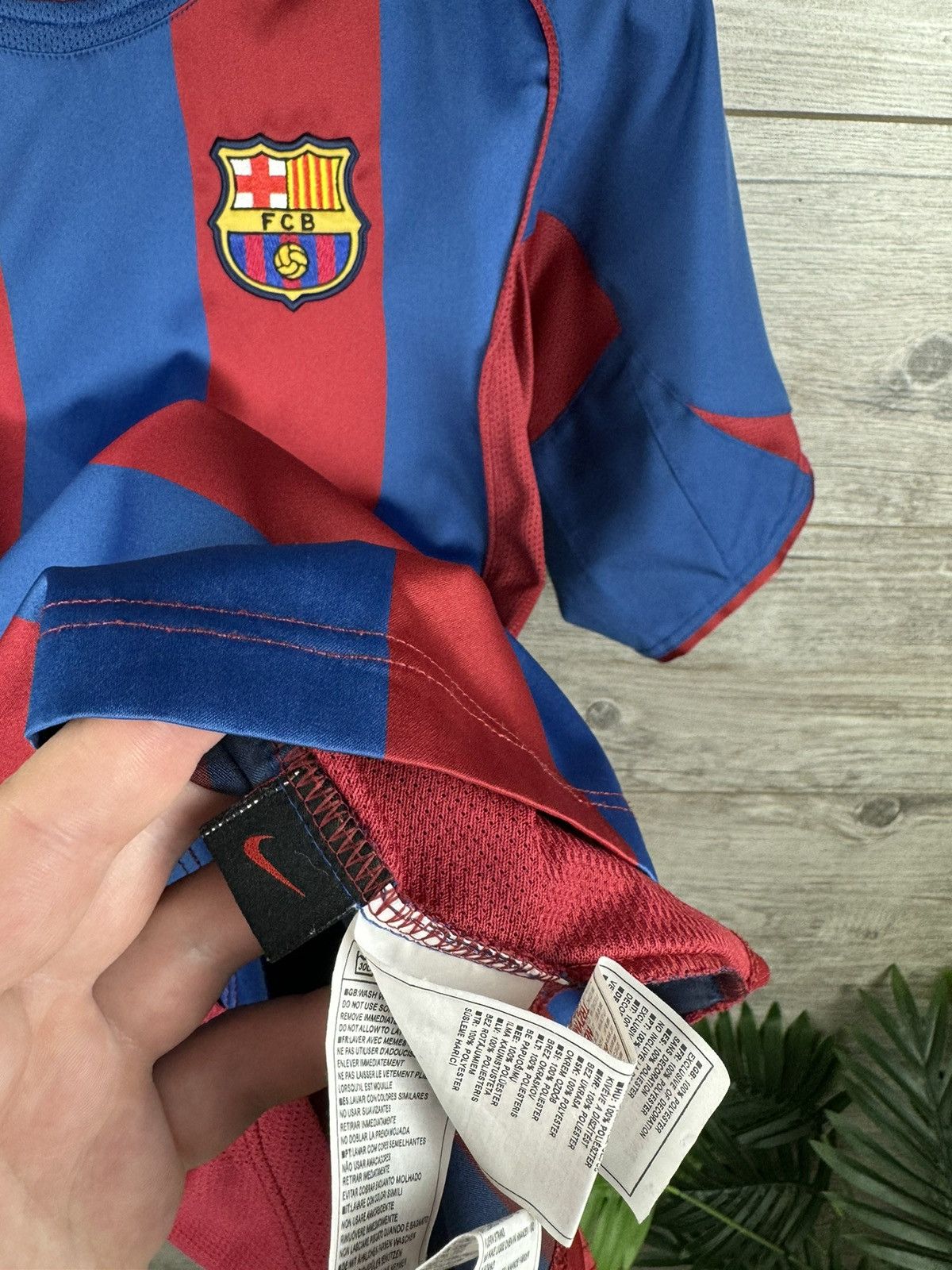 Nike × Vintage Nike Barcelona 2004- 05 Home Shirt Y2K Drill size XS Size US XS / EU 42 / 0 - 13 Thumbnail