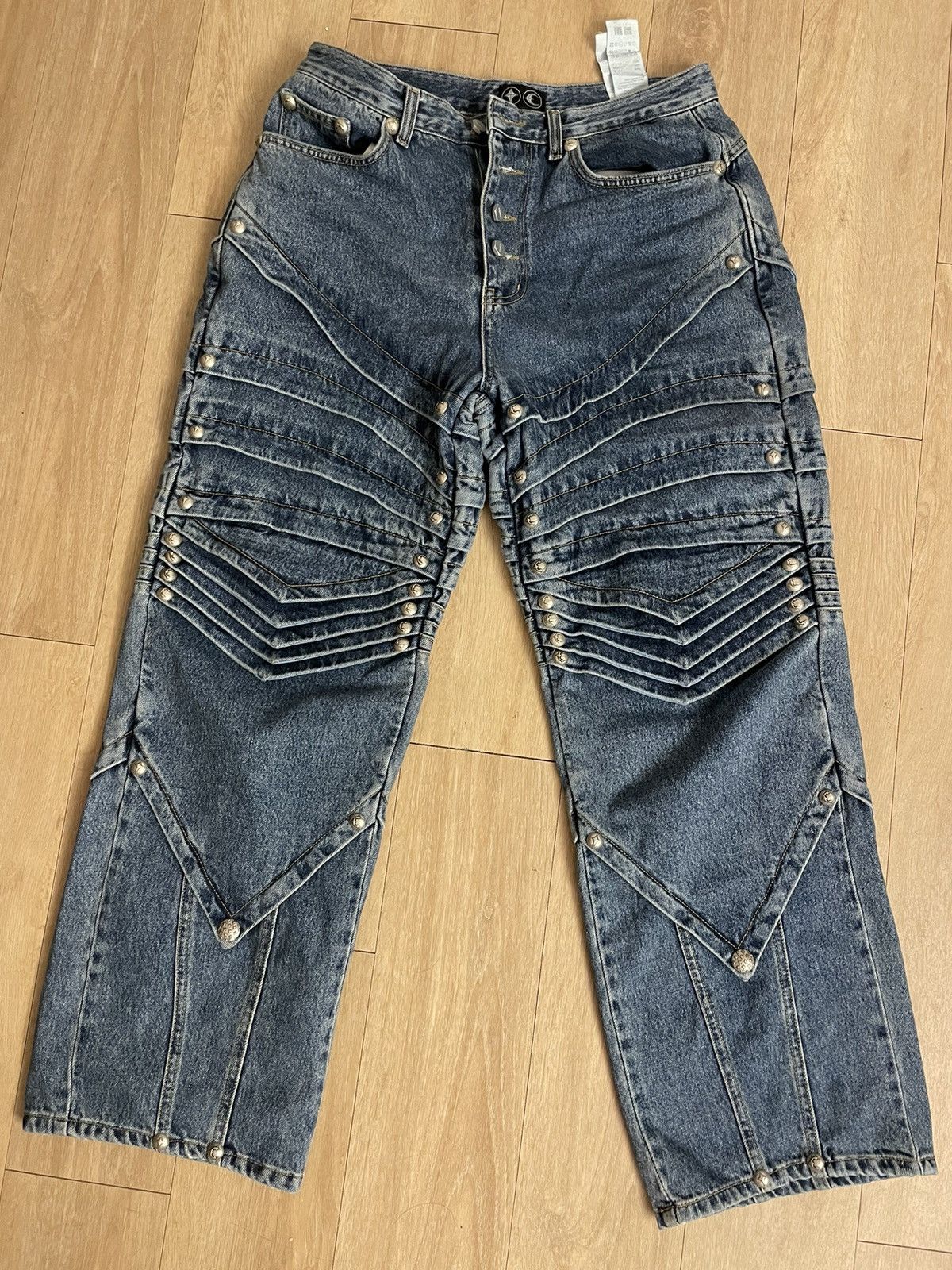 image of Thug Club Full Stud Denim Size 3 in Blue, Men's