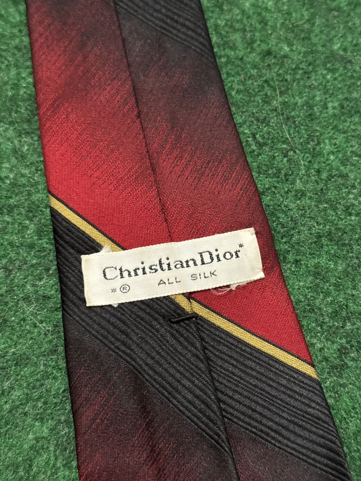 Dior Vintage Christian Dior All Silk Black Red Tie Size ONE SIZE - 2 Thumbnail