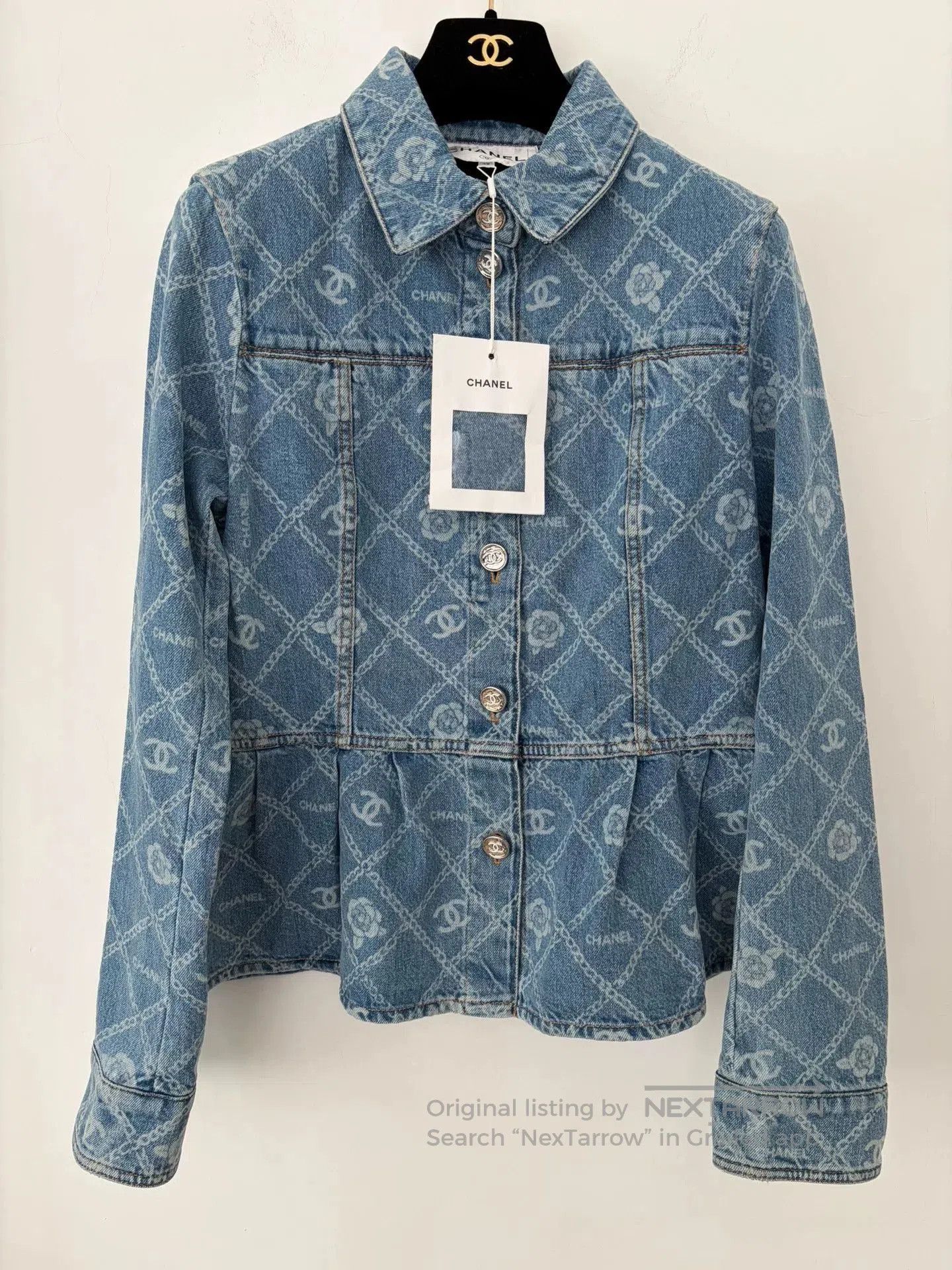 Chanel Chanel Blue Camellia Denim Jacket. Size US L / EU 52-54 / 3 - 1 Thumbnail
