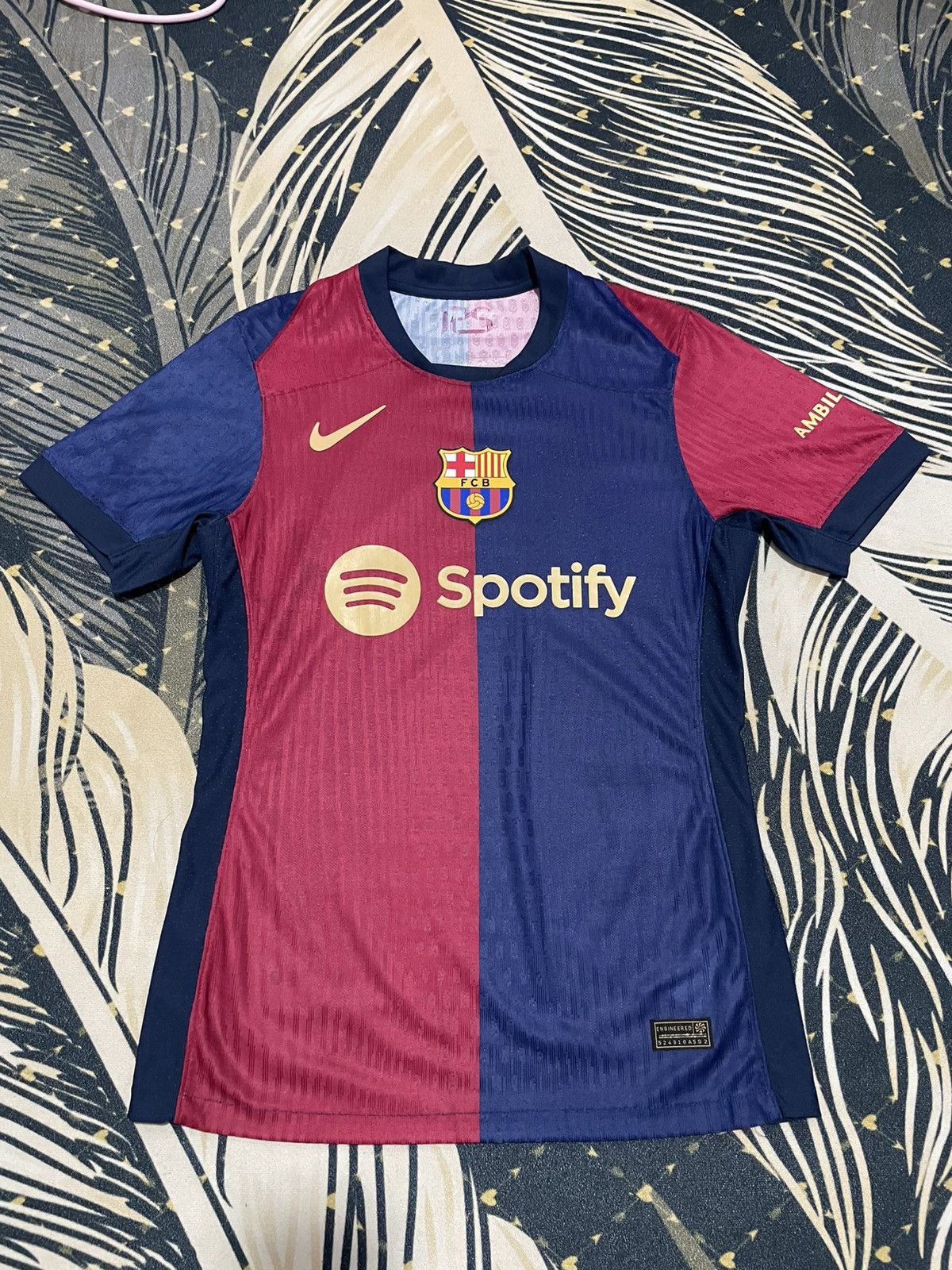 Vintage F.C. Barcelona 2024/25 Match Home Size US S / EU 44-46 / 1 - 1 Thumbnail