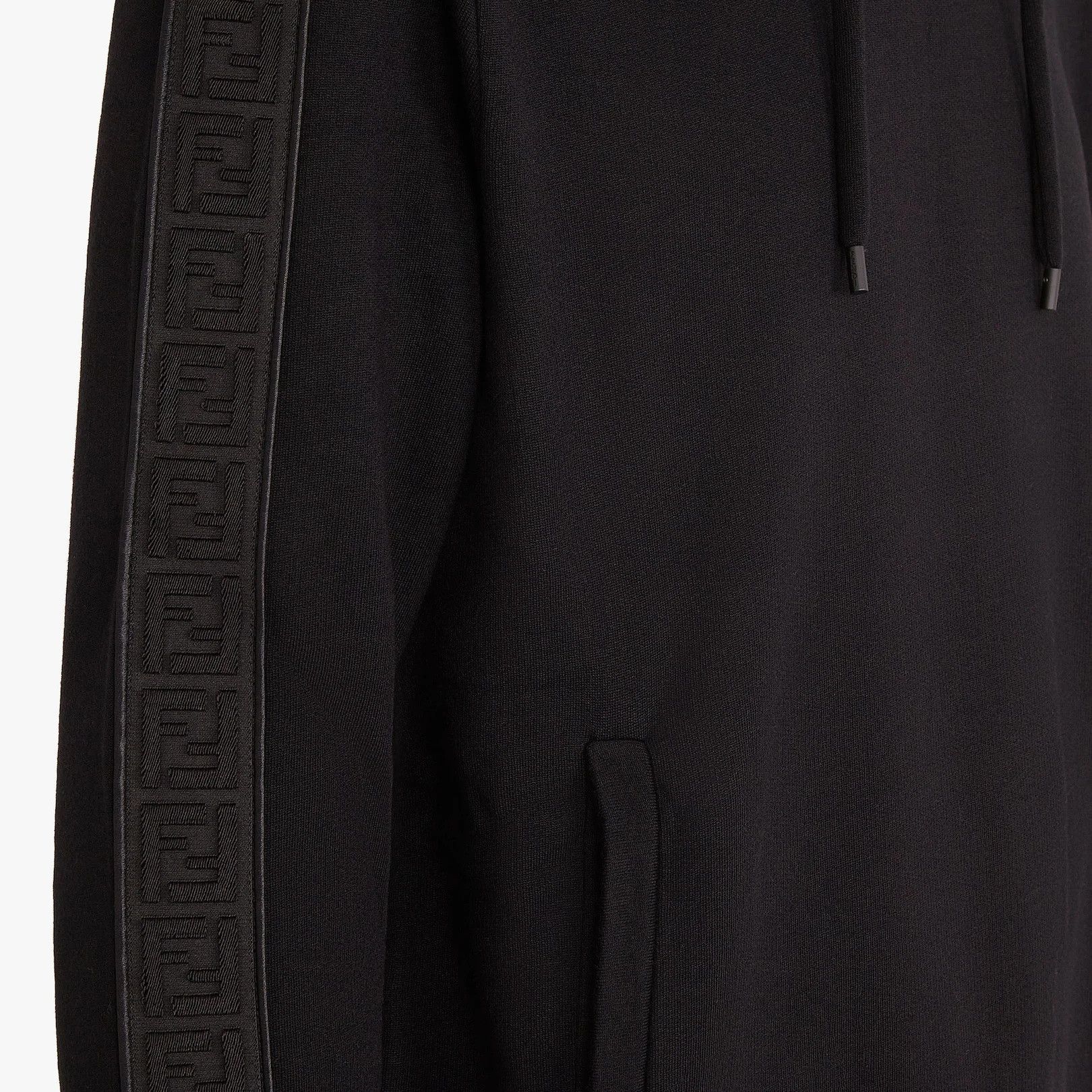 Fendi o1w1db10225 Sweatshirt Hoodie in Black Size US XXS / EU 40 - 3 Thumbnail