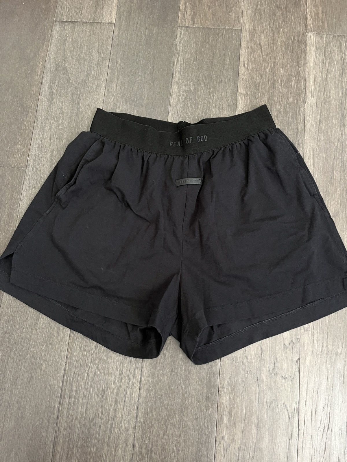 Fear of God Relaxed Shorts in Willow
