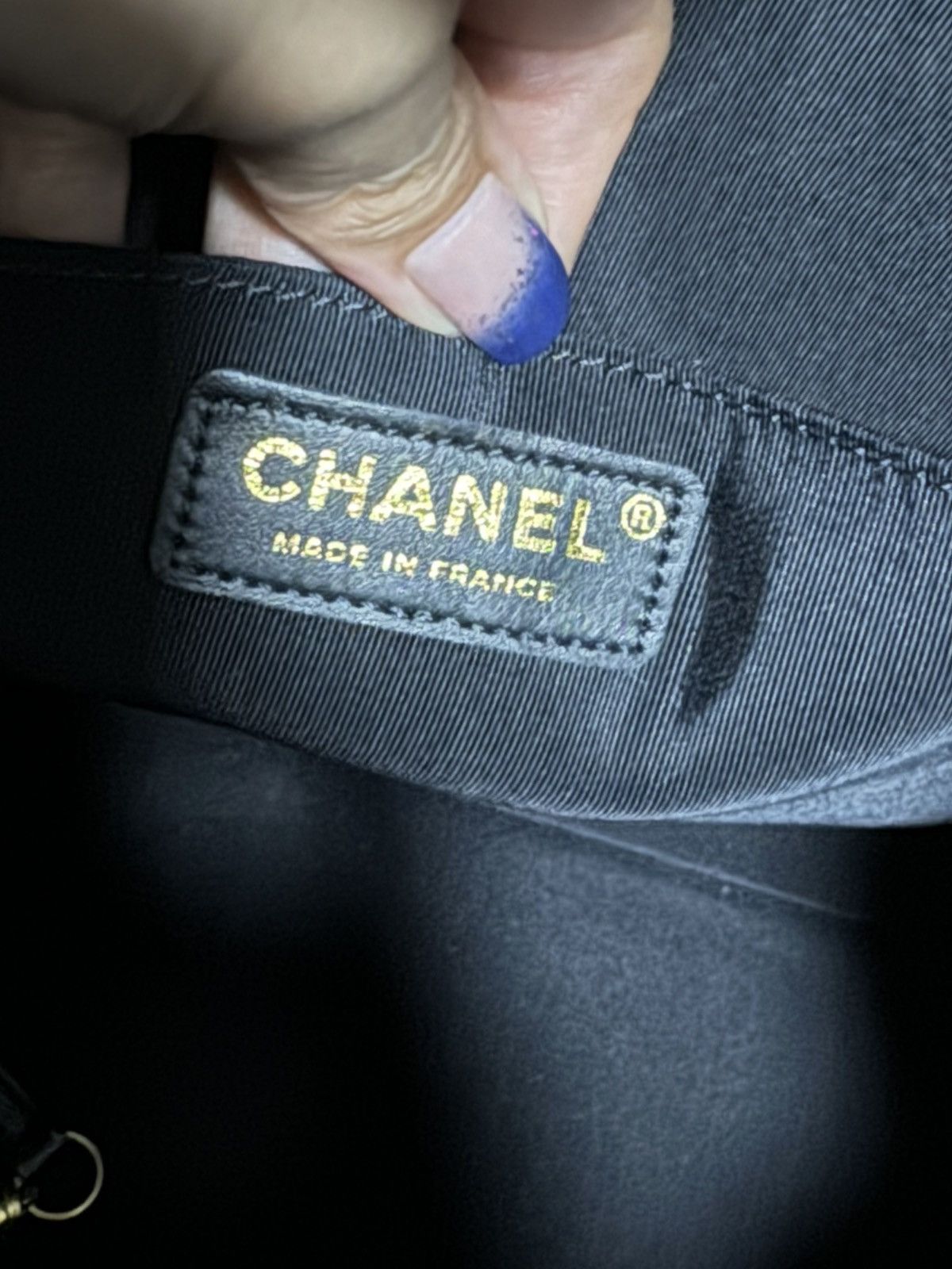 Chanel Rare 16K Chanel Boy Tote Bag Full Set with Receipt Size ONE SIZE - 4 Thumbnail