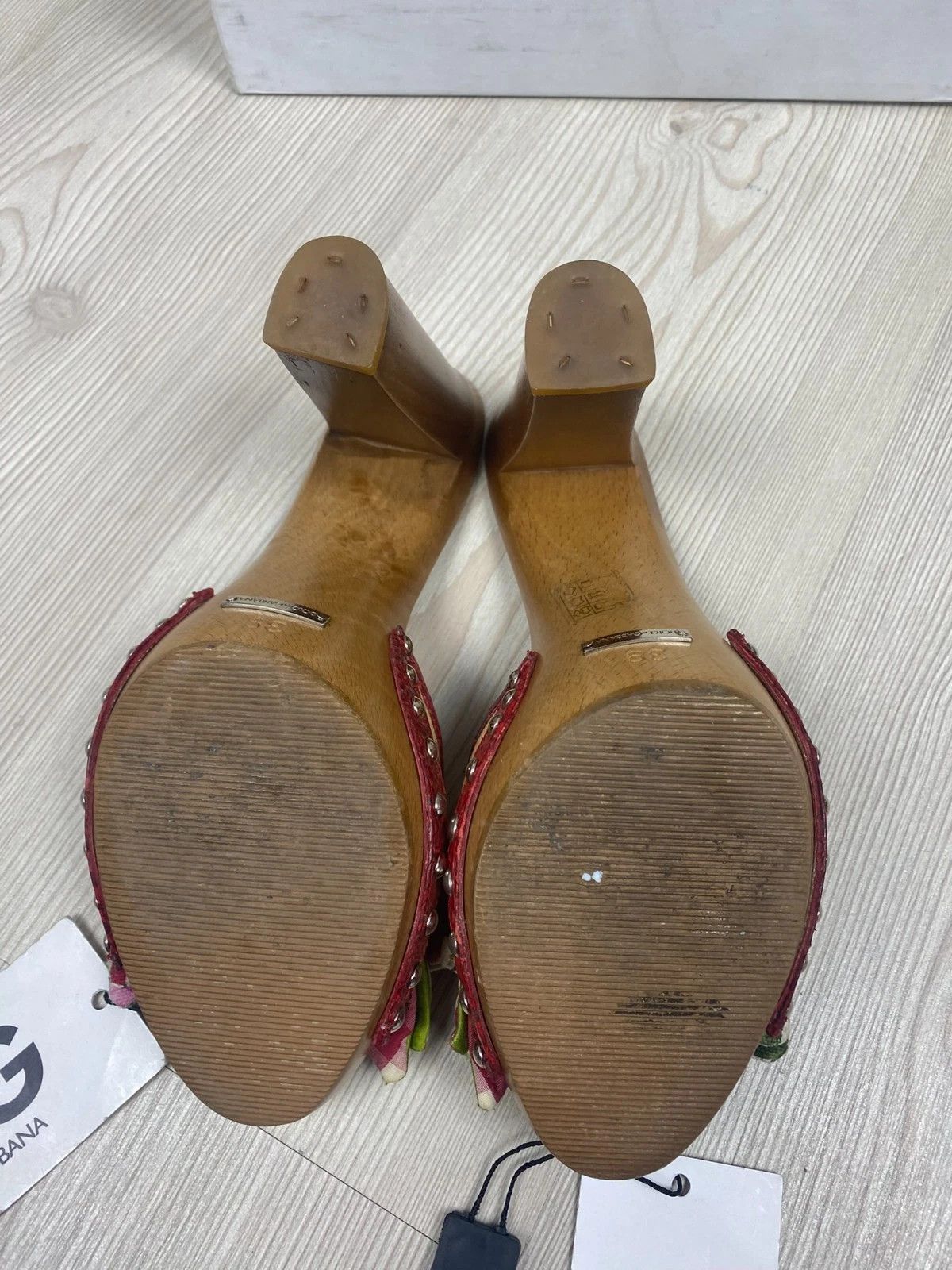 Dolce & Gabbana Dolce & Gabbana D&G Women’s Heels Size 38 EU Wood Sole. Size US 7 / IT 37 - 7 Thumbnail
