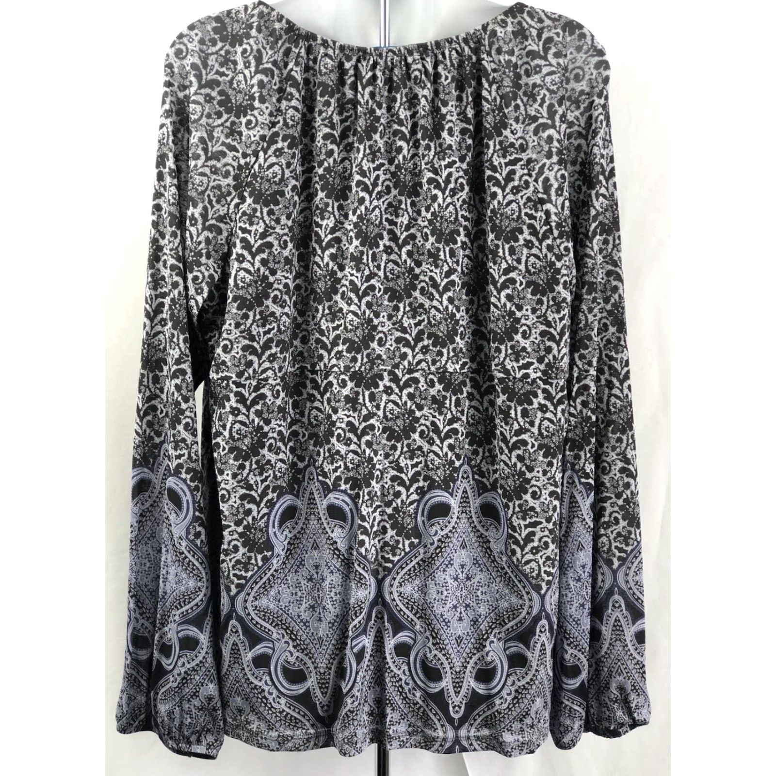 Vintage VINTAGE Liz Wear Blouse 2XL Gray Geometric Balloon Long Sleeve Pleated Scoop Neck Boho Shirt Womens Size XXL / US 16-18 / IT 52-54 - 3 Thumbnail