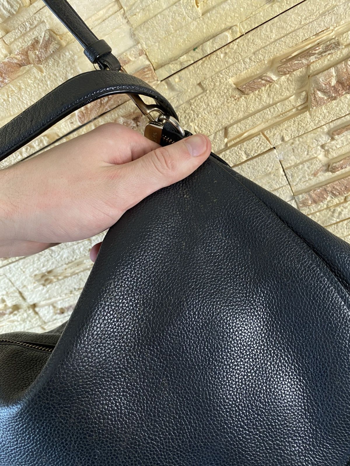 Coach Coach Navy Leather Shoulder Crossbody Golden Logo Bag Size ONE SIZE - 5 Thumbnail