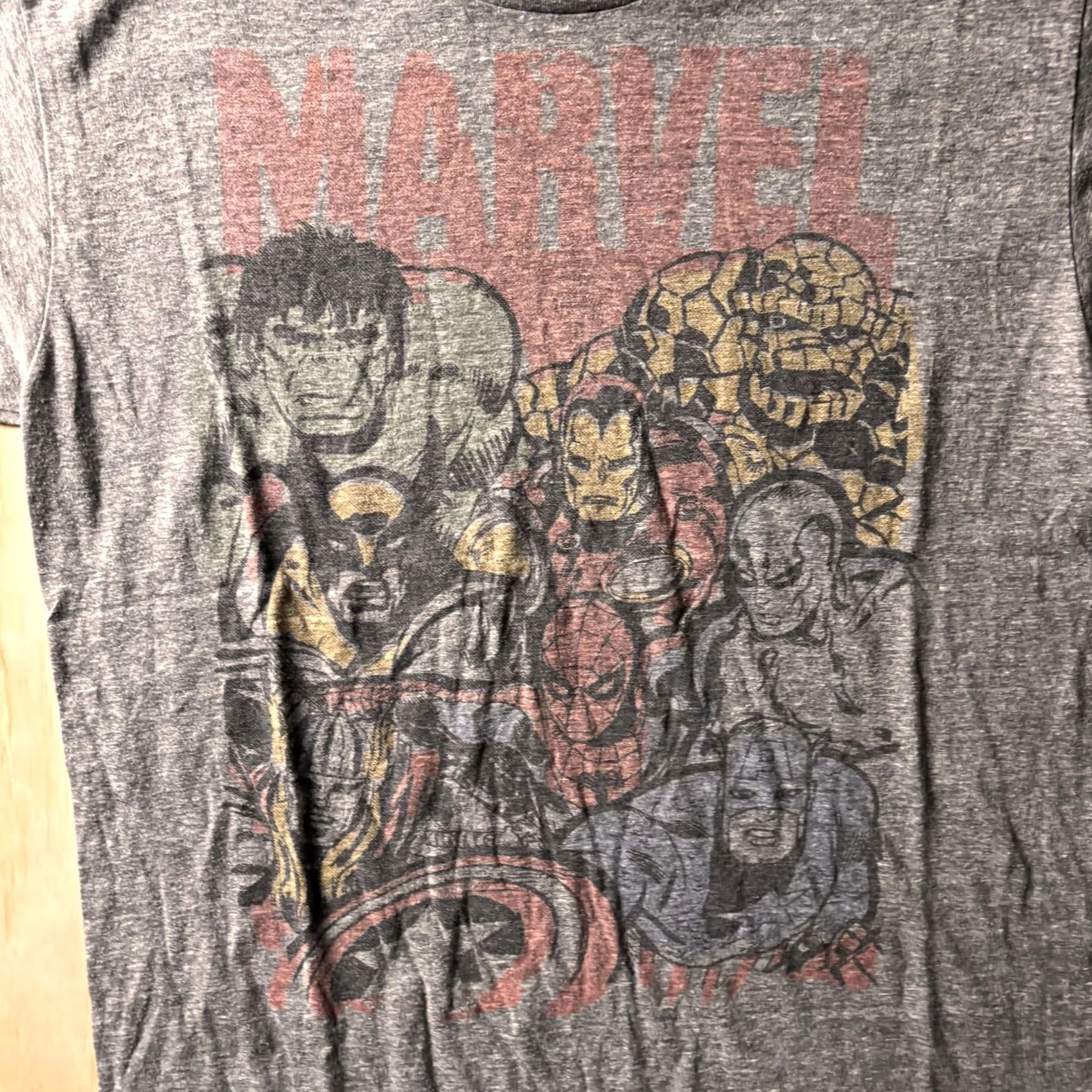 Vintage VINTAGE Marvel Avengers Heroes Tee Mens M Gray Tee Size US M / EU 48-50 / 2 - 2 Thumbnail