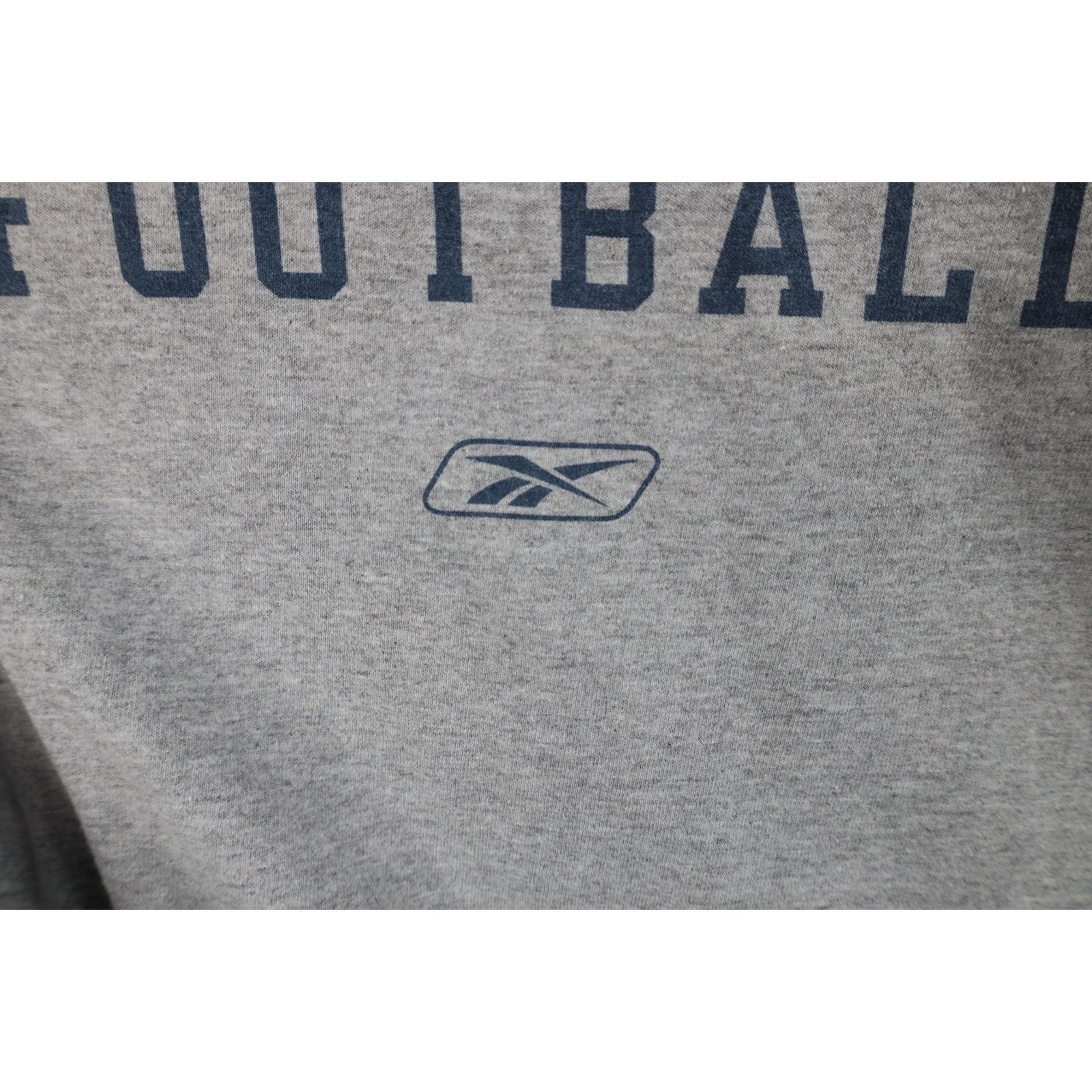 Reebok Vintage Reebok Faded Chicago Bears Football T-Shirt Size US L / EU 52-54 / 3 - 5 Thumbnail