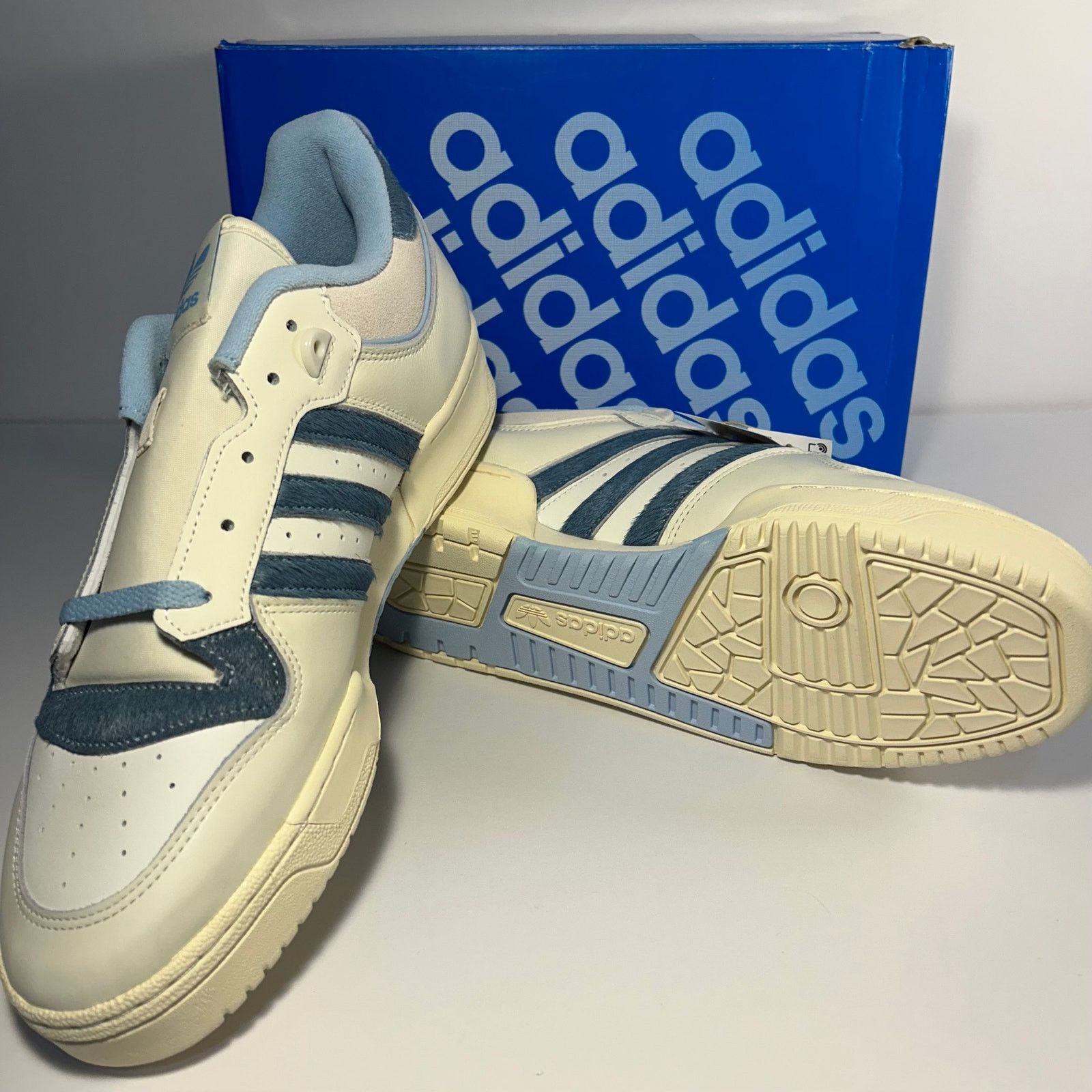 Adidas Adidas Originals Rivalry 86 Low Size 11 Wht/Sky Blue IE7137 Size US 11 / EU 44 - 6 Thumbnail
