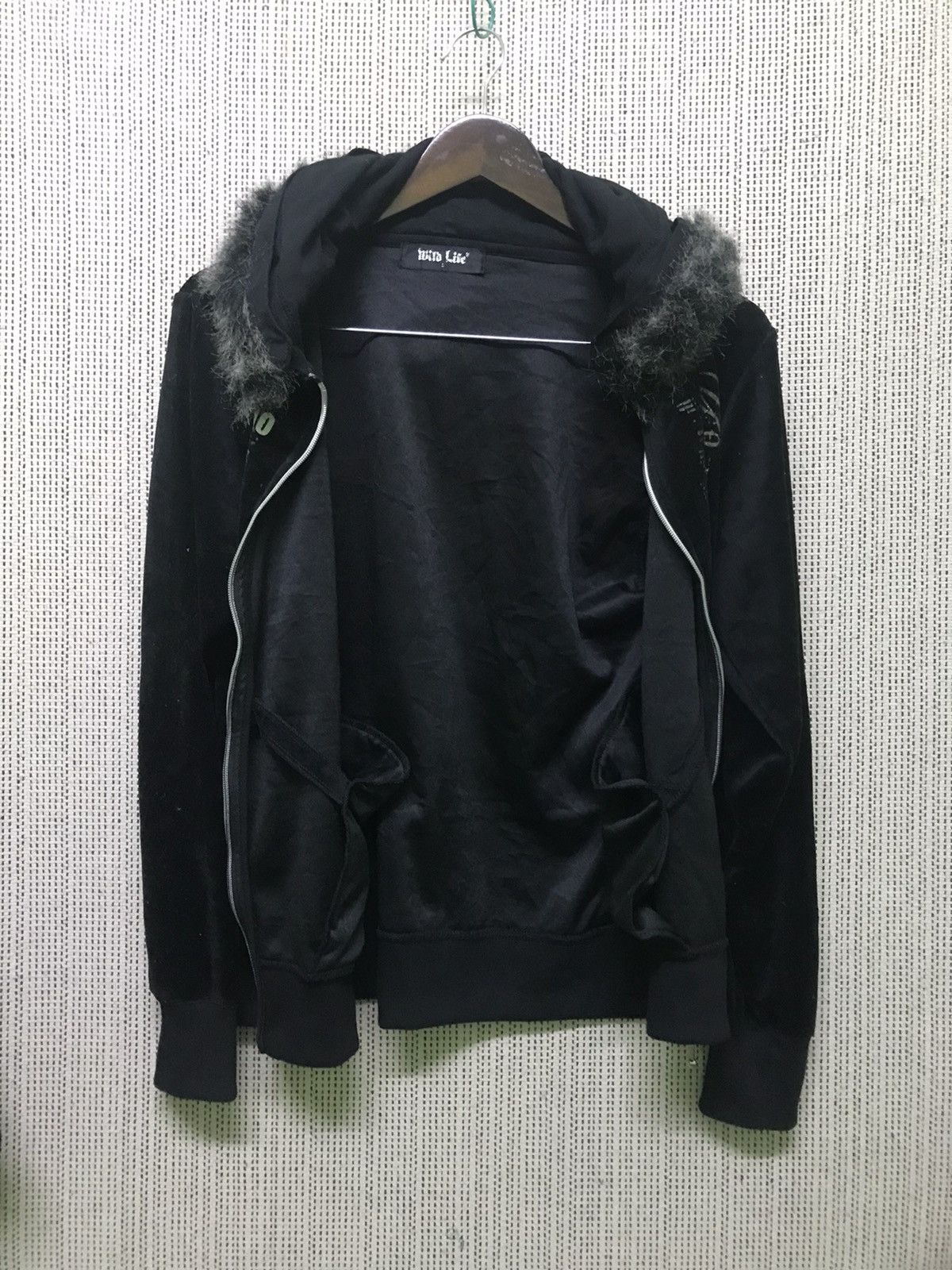 Japanese Brand Very rare punk japanese brand Size US L / EU 52-54 / 3 - 5 Thumbnail