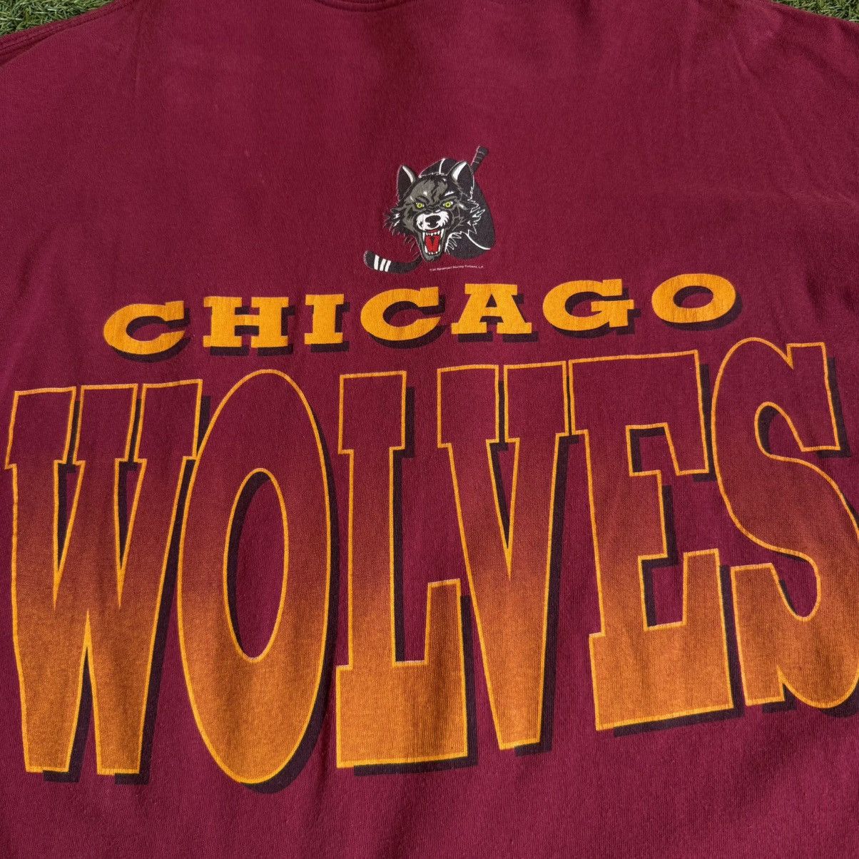Starter Vintage Starter Chicago Wolves T Shirt Burgundy Sz L Size US L / EU 52-54 / 3 - 5 Thumbnail