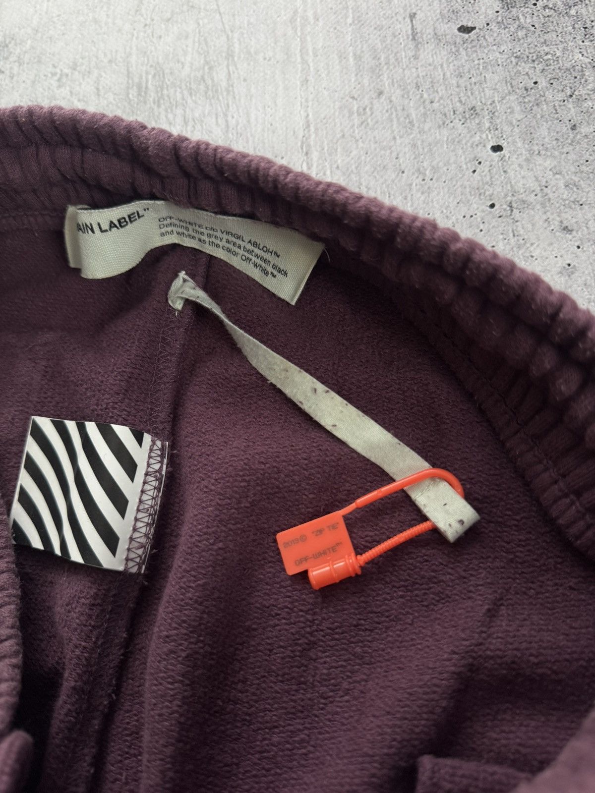 Off-White Off White M Tape Diag Joggers Bottoms Burgundy Virgil Abloh Size US 34 / EU 50 - 11 Thumbnail