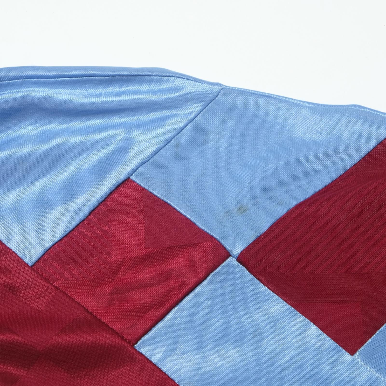 Umbro 1990/92 Aston Villa Home Shirt Umbro Template (XL) Size US XL / EU 56 / 4 - 7 Thumbnail