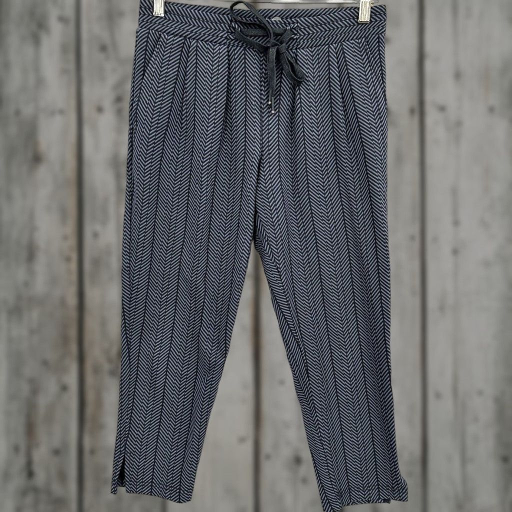 Vintage Betabrand Pants Womens Petite Small Jogger Herringbone Pockets Quiet Lux Pull On Gray PS Tapered Front Flat Knit Size 28" / US 6 / IT 42 - 1 Thumbnail