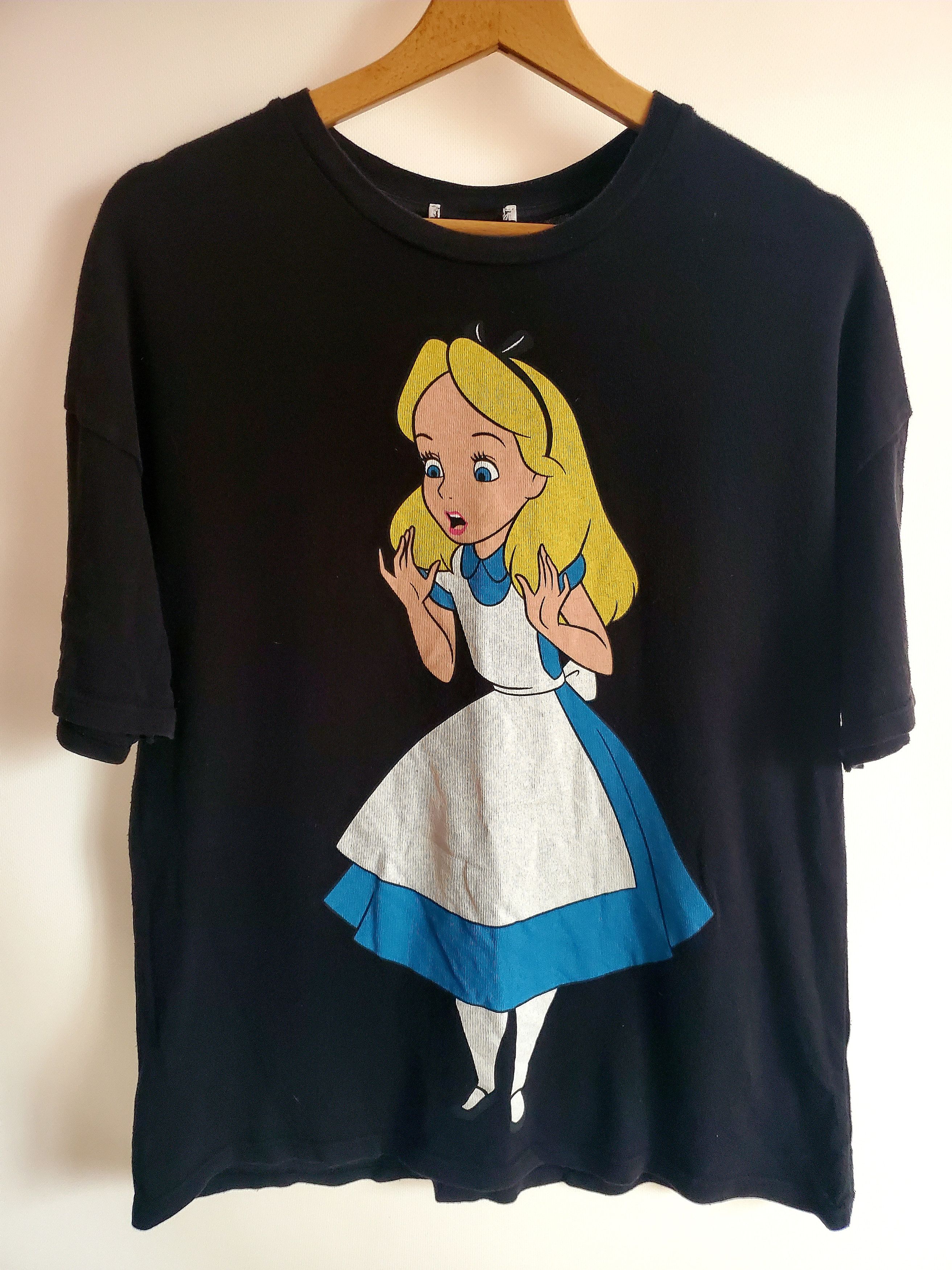 Movie × Vintage Vintage 1990s Alice in Wonderland Mad hatter