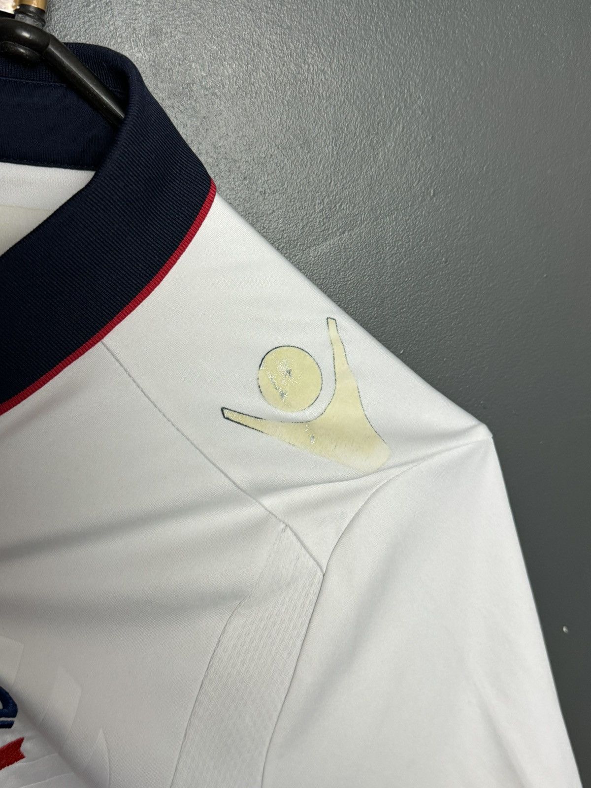 Adidas Bolton 16/17 Home Football Jersey Size US L / EU 52-54 / 3 - 6 Thumbnail