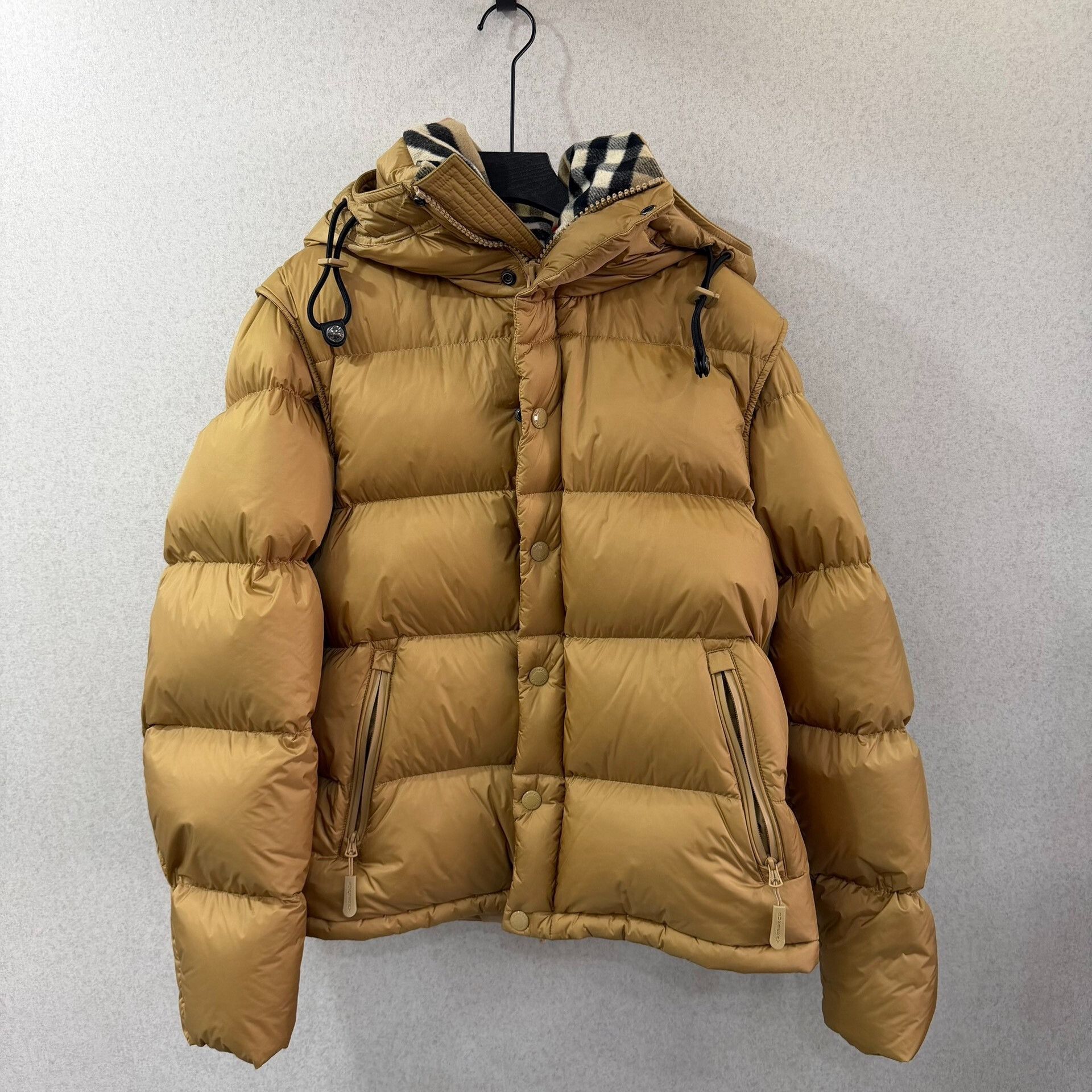 Burberry Burberry Down Heavy Coat l Men Size US L / EU 52-54 / 3 - 1 Thumbnail